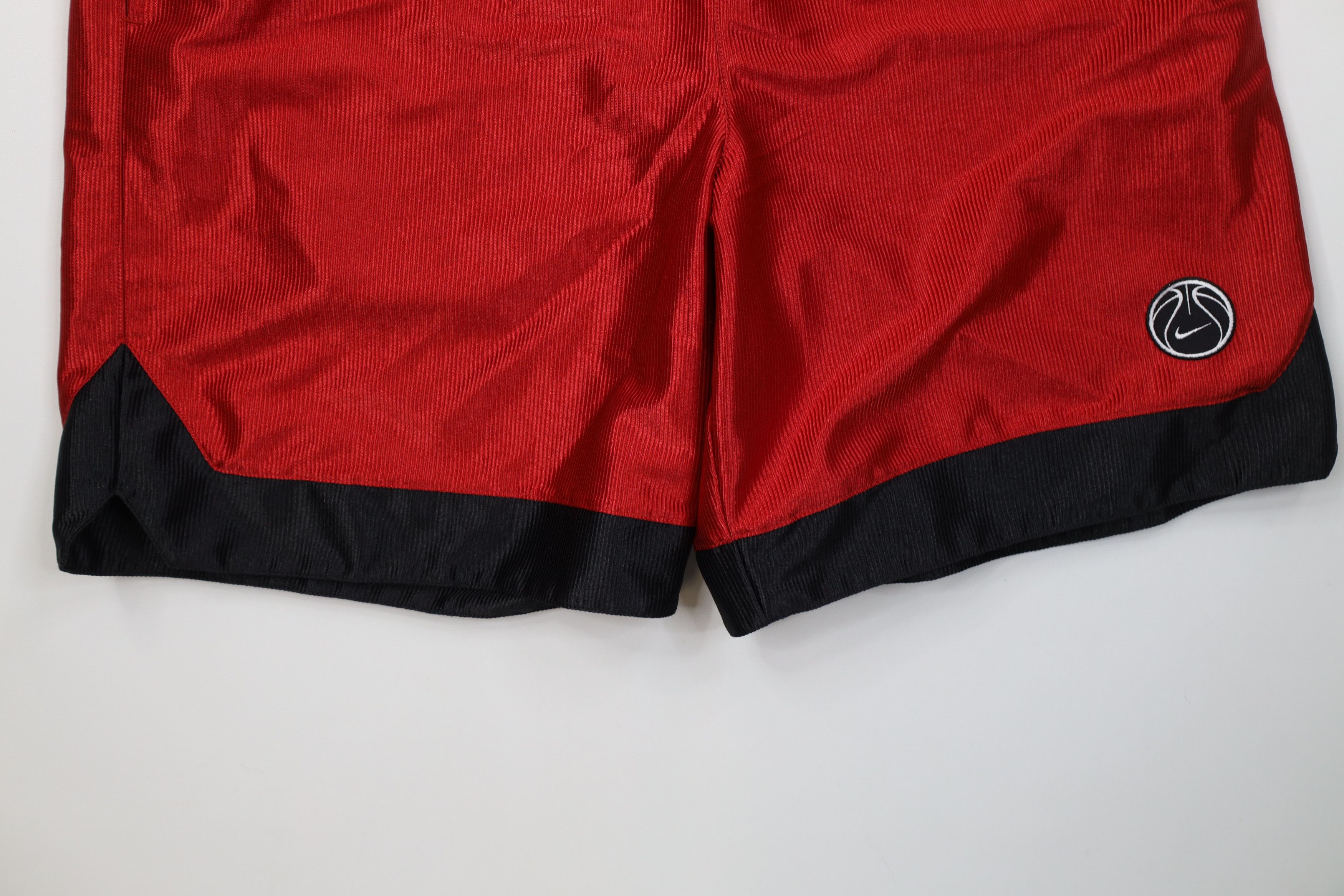 Nike Vintage Nike Scott Mini Swoosh Dazzle Basketball Shorts Red Size US 34 / EU 50 - 4 Thumbnail