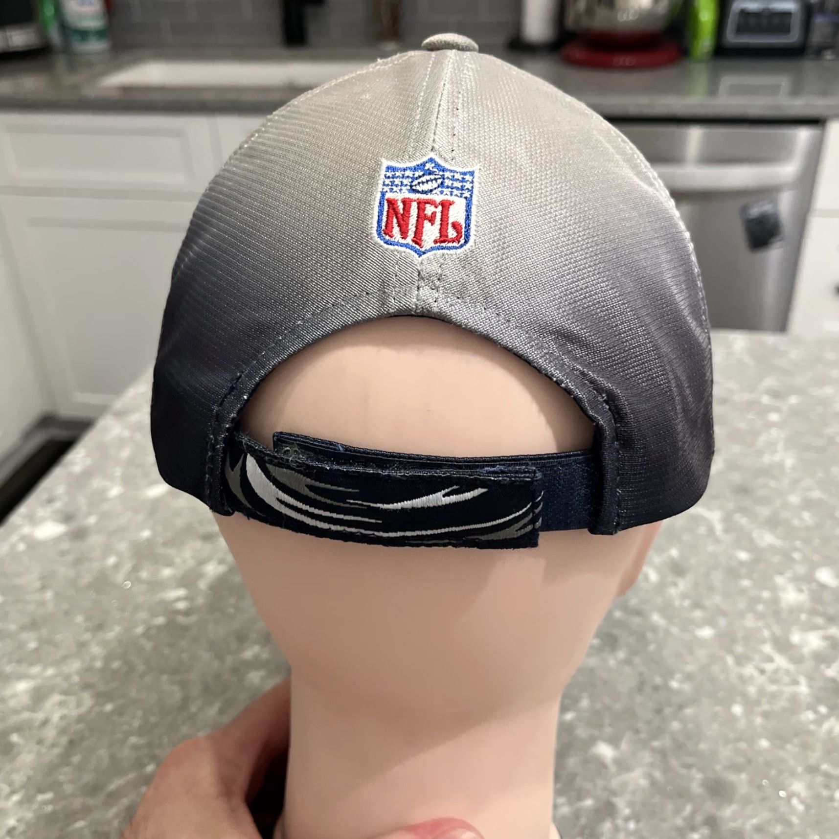 Puma Dallas Cowboys Hat NFL Pro Line Puma One Size Fits All Men Multicolor Lined Cowboys Football Pro Line Hat Size ONE SIZE - 3 Thumbnail