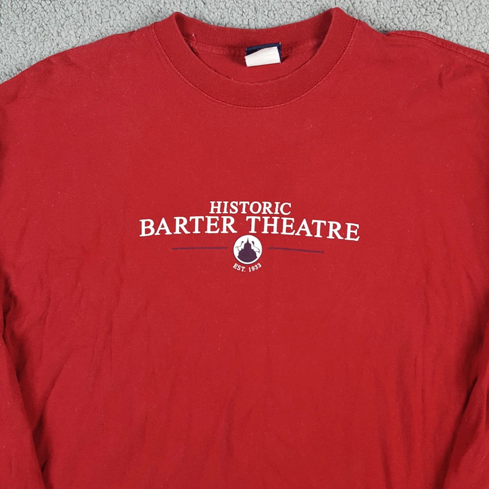 Vintage VINTAGE CDX Barter Theatre T-Shirt XL Red Long Sleeve 90s Opera Acting Broadway Mens Size US XL / EU 56 / 4 - 2 Thumbnail
