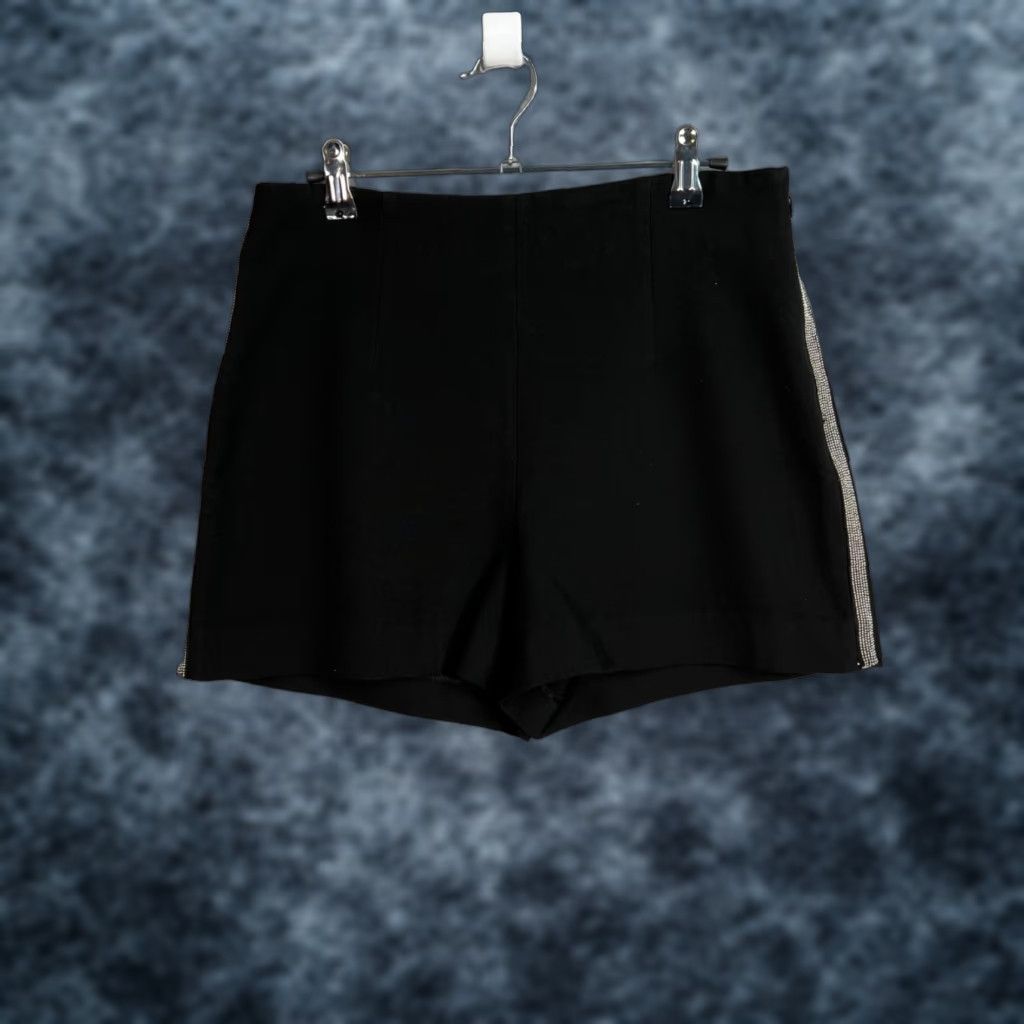 Zara Zara Basic Womens Size Medium Black Tailored Shorts With Beaded Trim Size 32" / US 10 / IT 46 - 1 Thumbnail