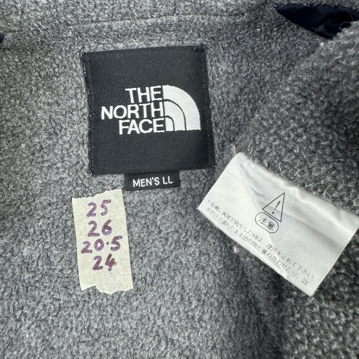 The North Face Vintage The North Face Faded Jacket Size US L / EU 52-54 / 3 - 7 Thumbnail