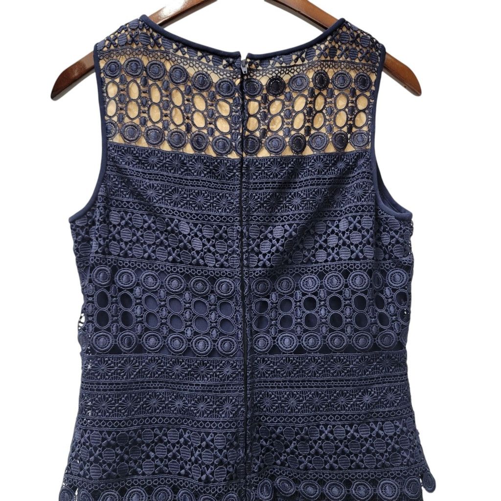 Lauren Ralph Lauren Lauren by Ralph Lauren Women's Sheer-Yoke Lace Dress 8 Size M / US 6-8 / IT 42-44 - 8 Thumbnail