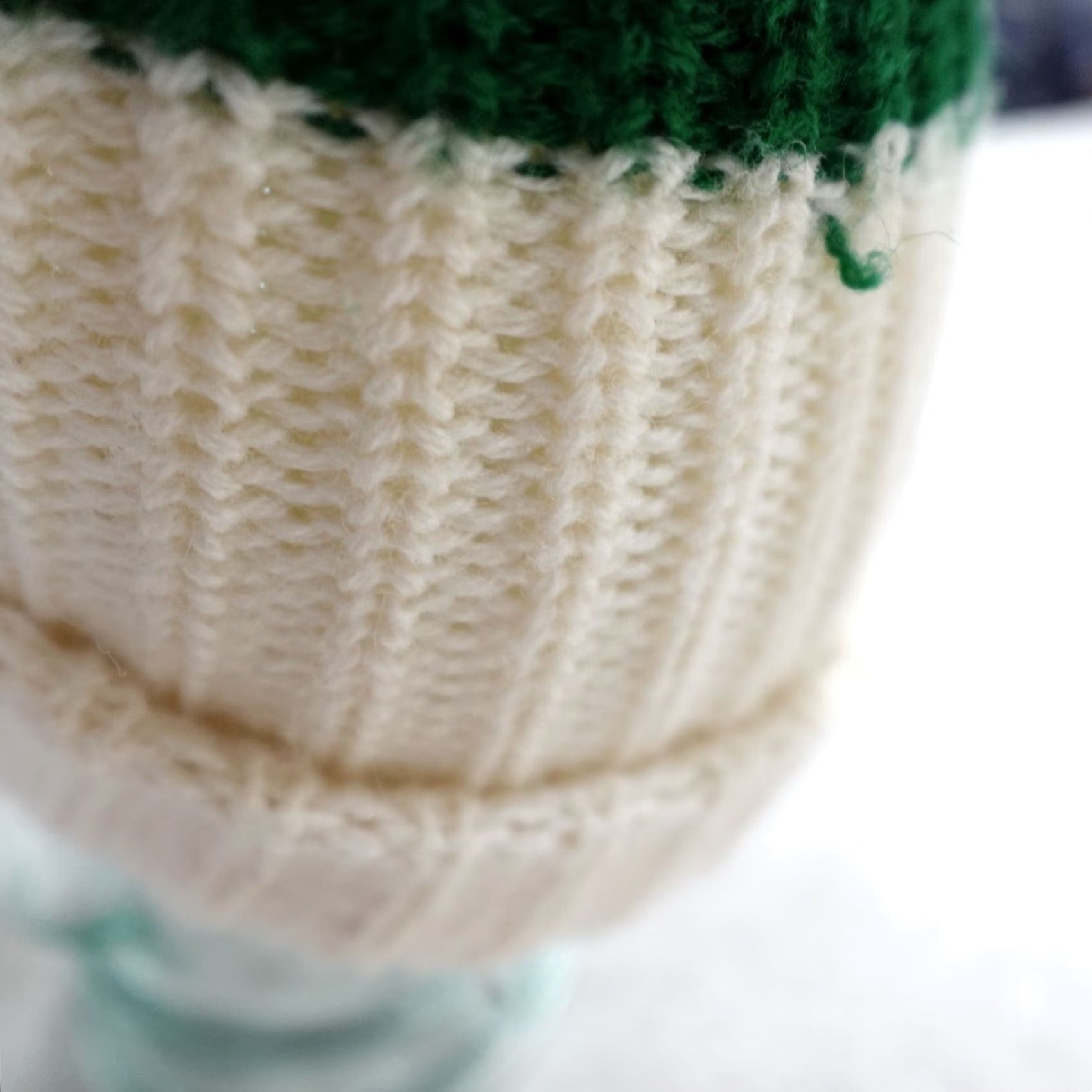 Vintage VINTAGE New York Jets White Green Hat Pom Pom Toboggan Felt Patch 70s Mens One Size White Beanie Acrylic Size ONE SIZE - 4 Thumbnail