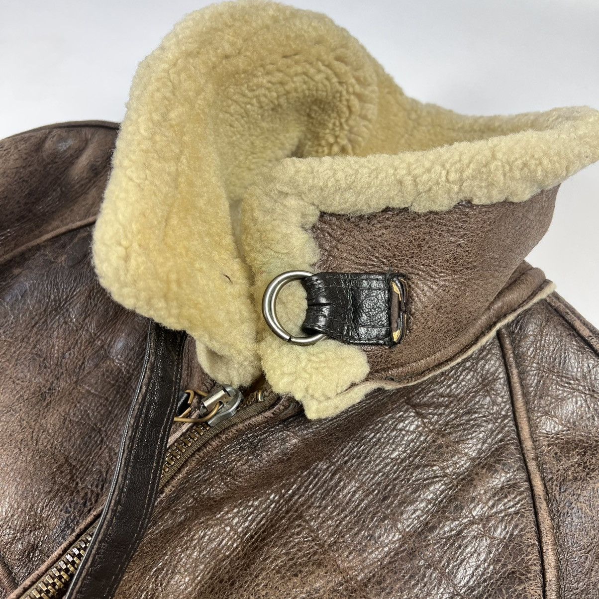 Avirex Vintage 80s Avirex B-6 sheepskin bomber jacket Size US L / EU 52-54 / 3 - 3 Thumbnail