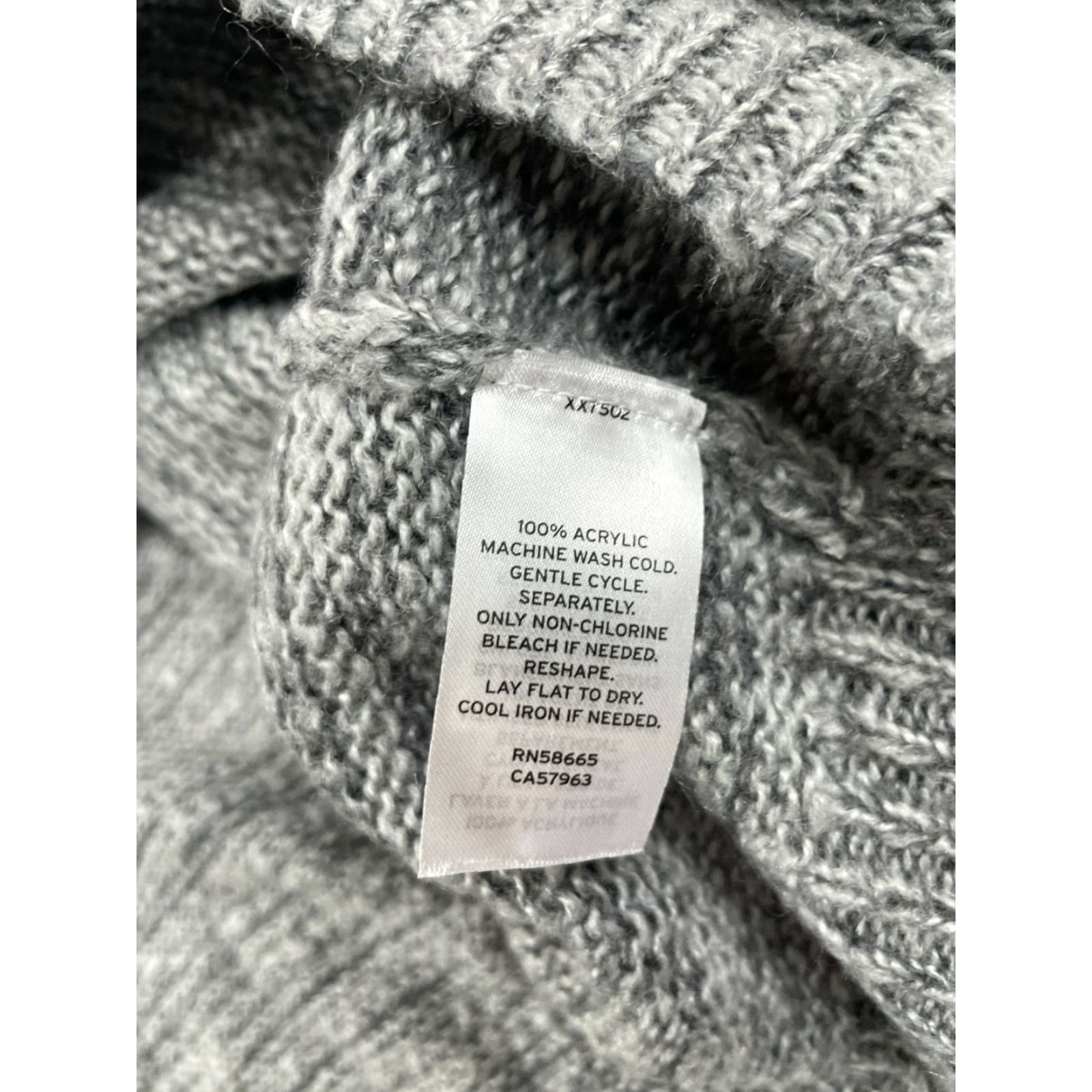 Vintage BP Sweater Women's XL Gray Cropped Long Sleeve V-Neck Pullover Size XL / US 12-14 / IT 48-50 - 6 Thumbnail