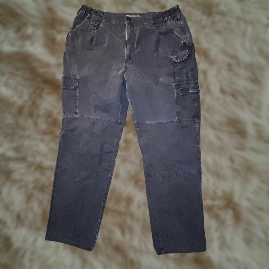 Vintage 5.11 Tactical Cargo Pants Mens - Dark Gray Workwear - Mid Rise Size US 40 / EU 56 - 1 Thumbnail