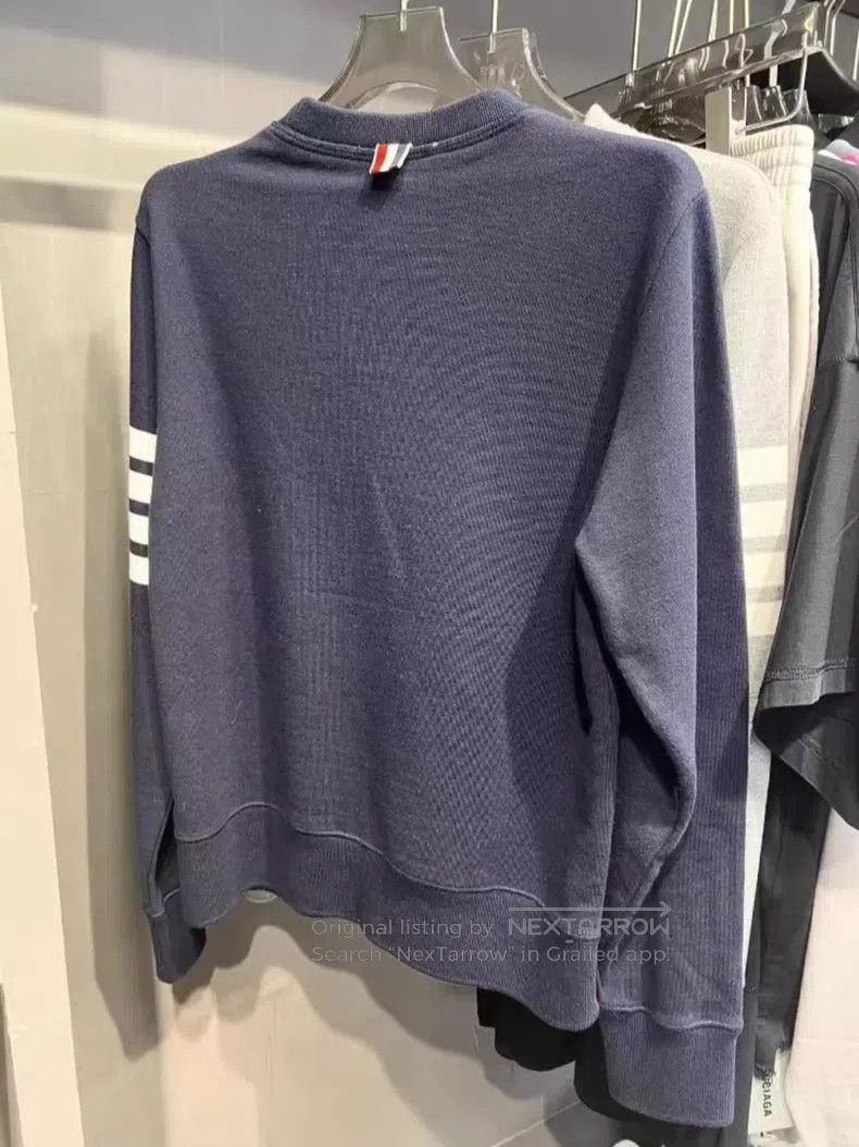 Thom Browne Thom Browne Striped knit crew-neck sweatshirt in deep blue Size US S / EU 44-46 / 1 - 2 Thumbnail