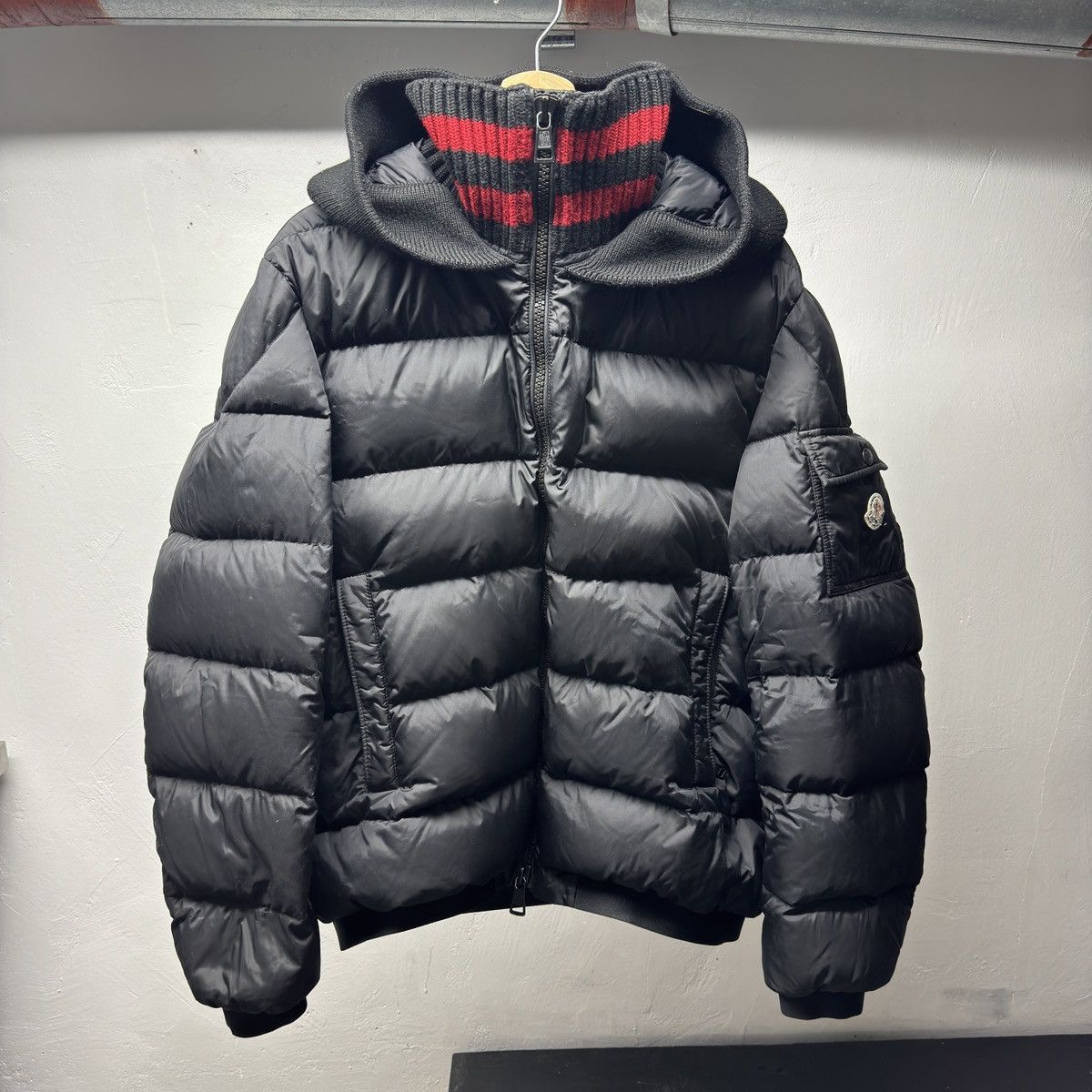 Moncler Moncler Aubrac Giubotto Jacket Size XL / US 12-14 / IT 48-50 - 1 Thumbnail