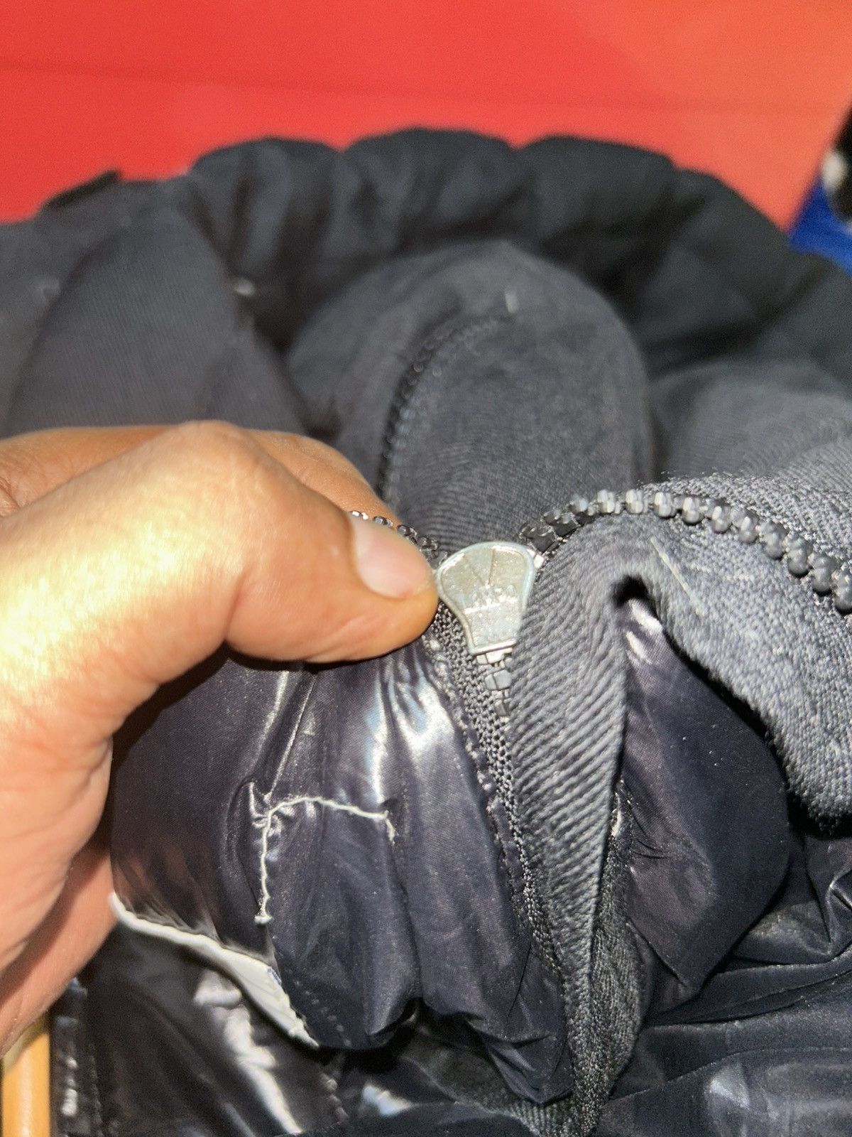 Moncler Bady Guibbotto Down Puffer Jacket Size S / US 4 / IT 40 - 13 Thumbnail