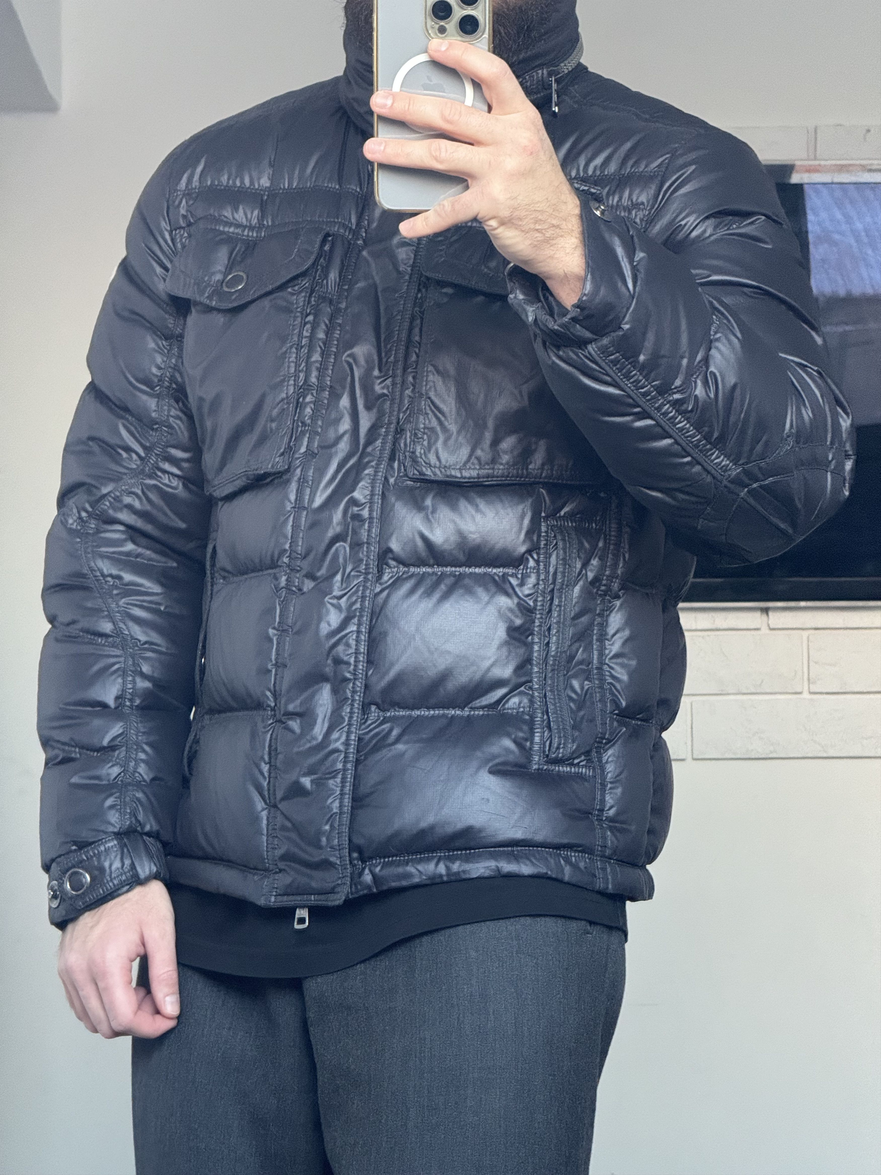 Moncler moncler black puffer jacket with front pockets Size US XL / EU 56 / 4 - 3 Thumbnail