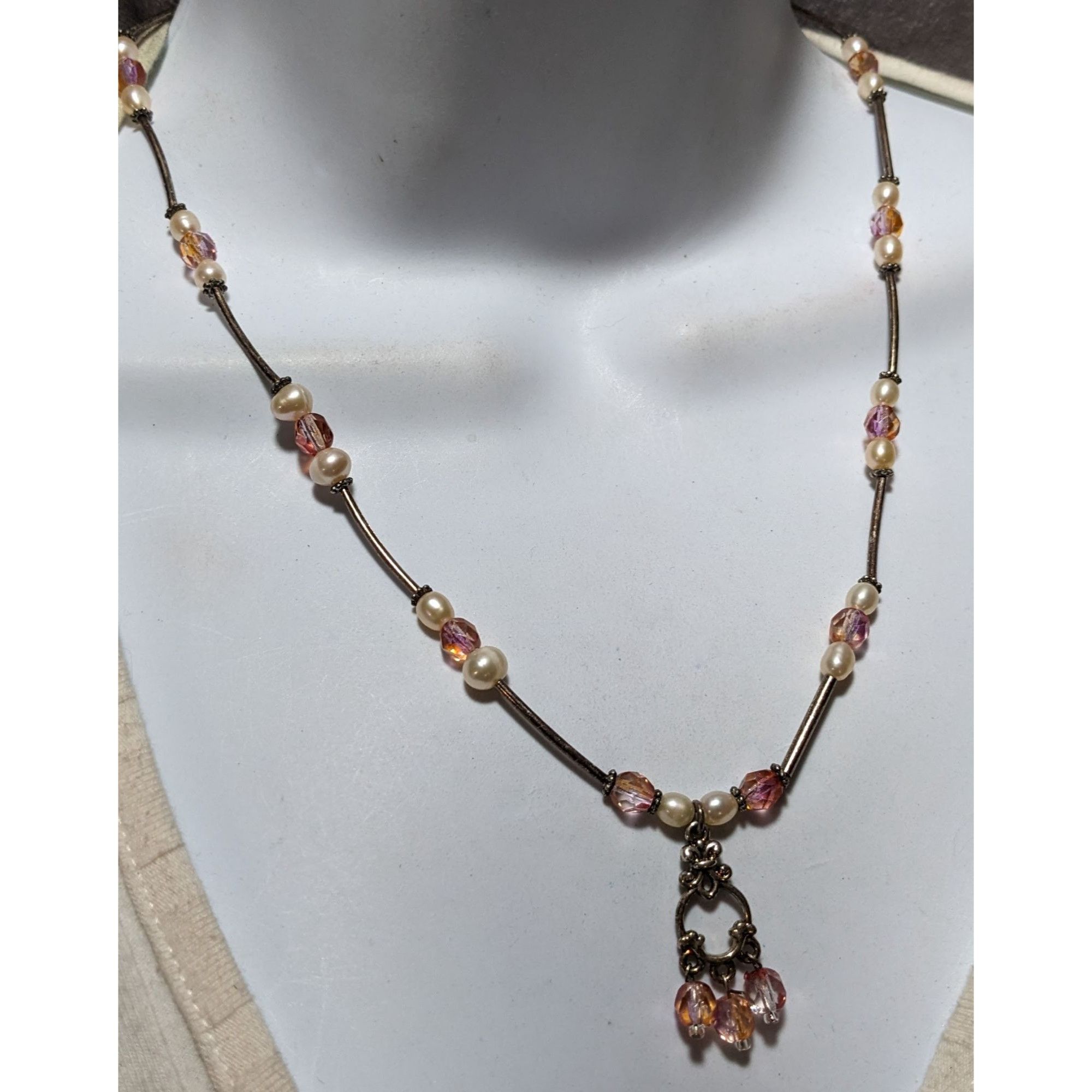 Other Coquette Pink And Silver Pearl Beaded Necklace Size ONE SIZE - 7 Thumbnail