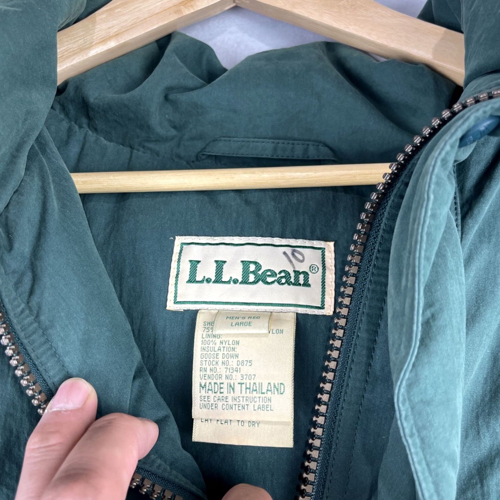 Vintage VINTAGE L.L. Bean Jacket Parka Coat Long Hooded Down Green Mens Large Size US L / EU 52-54 / 3 - 4 Thumbnail