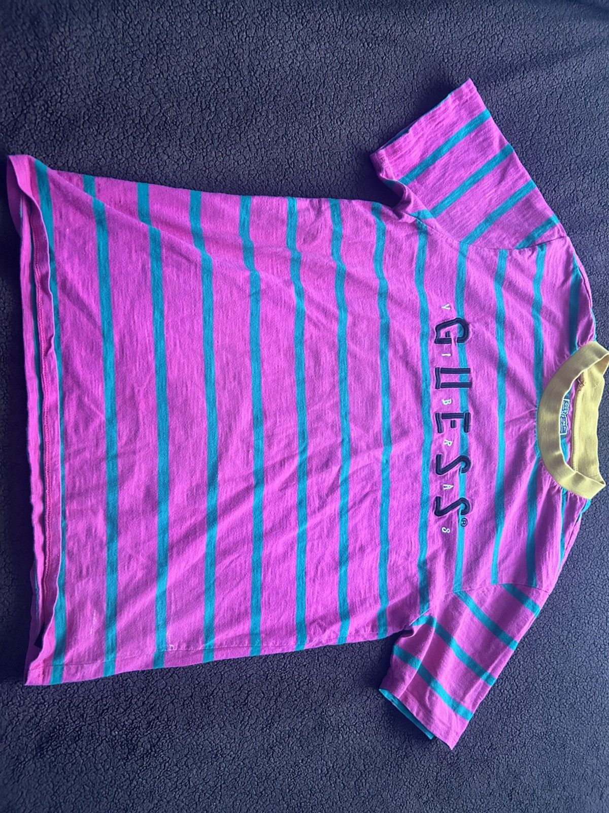 Guess Guess X J.balvin Vibras lifestyle shirt Size US M / EU 48-50 / 2 - 2 Thumbnail