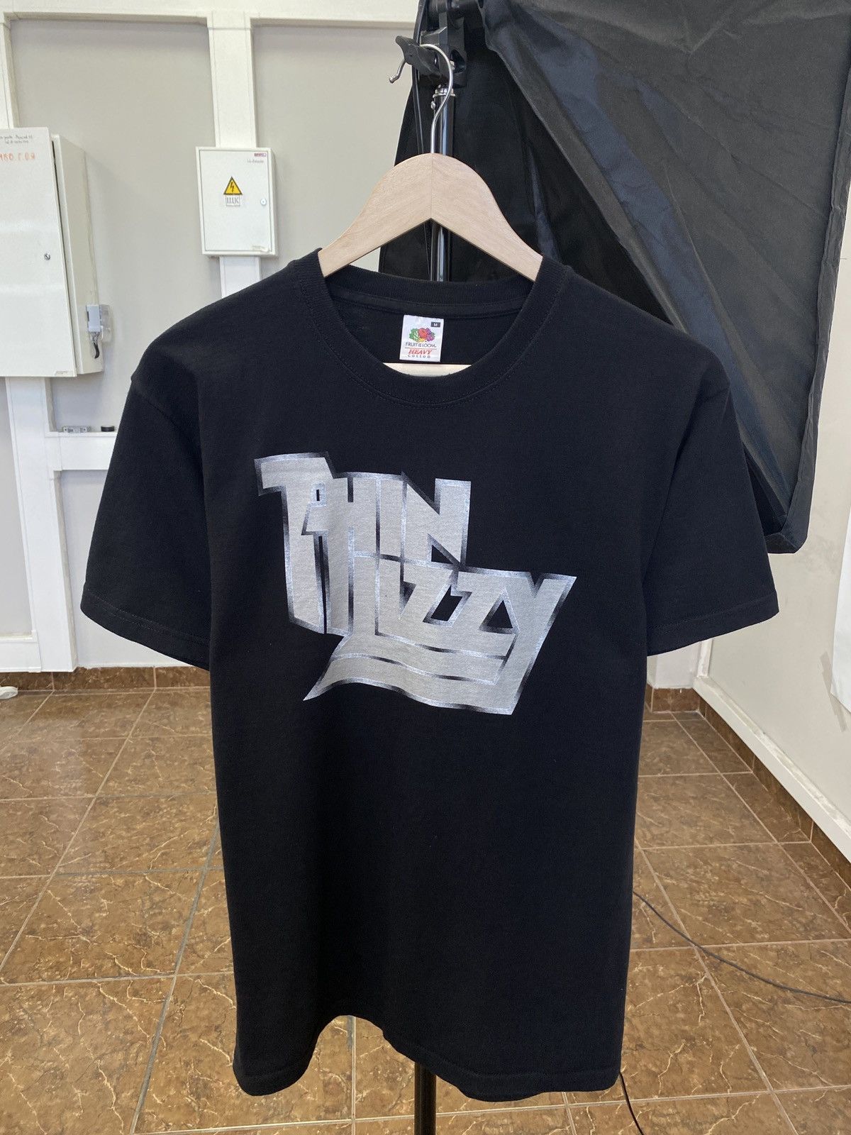 Band Tees × Vintage Vintage Thin Lizzy Band T-Shirt 2011 Rare Retro Size US M / EU 48-50 / 2 - 1 Thumbnail