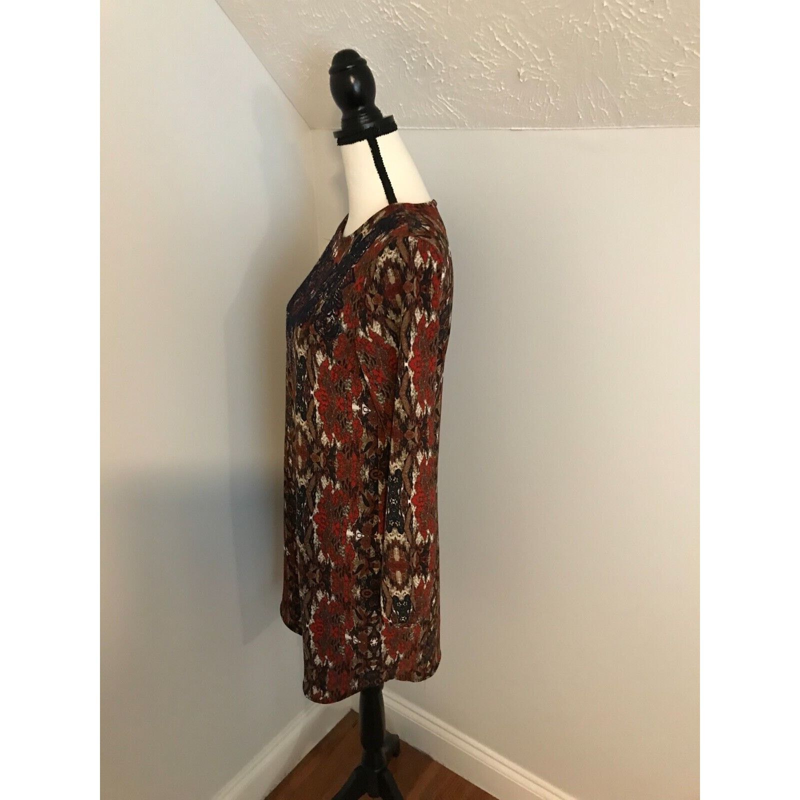 Anthropologie Anthropologie Greylin Multi-Color Embroidered Shift Dress Size XS / US 0-2 / IT 36-38 - 3 Thumbnail