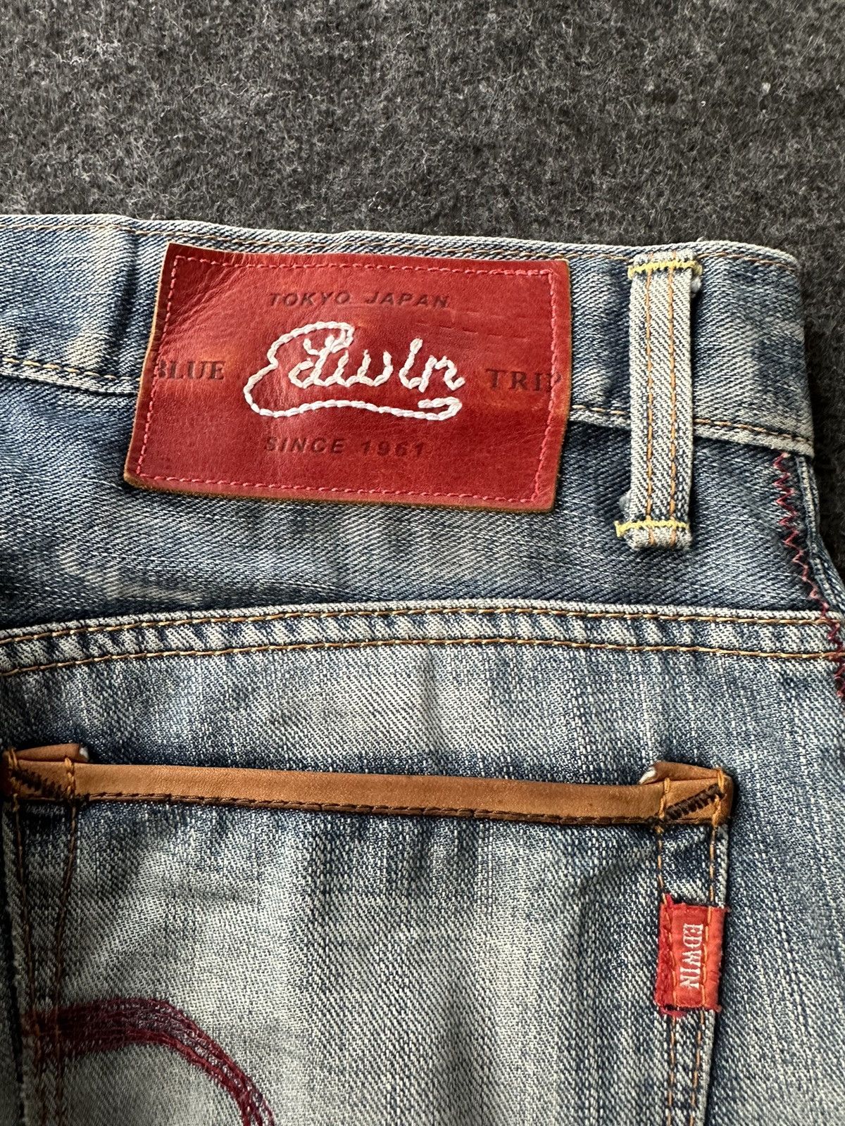 Edwin Edwin Blue Trip Japan Faded Washed Vintage Denim D511 Size US 29 - 9 Thumbnail