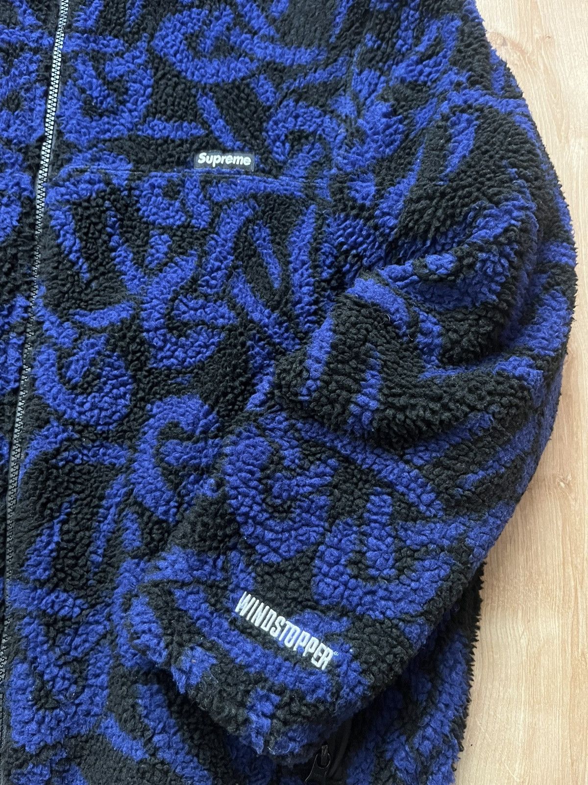 Goretex Supreme Celtic Knot Reversible WINDSTOPPER® Fleece Size US S / EU 44-46 / 1 - 3 Thumbnail