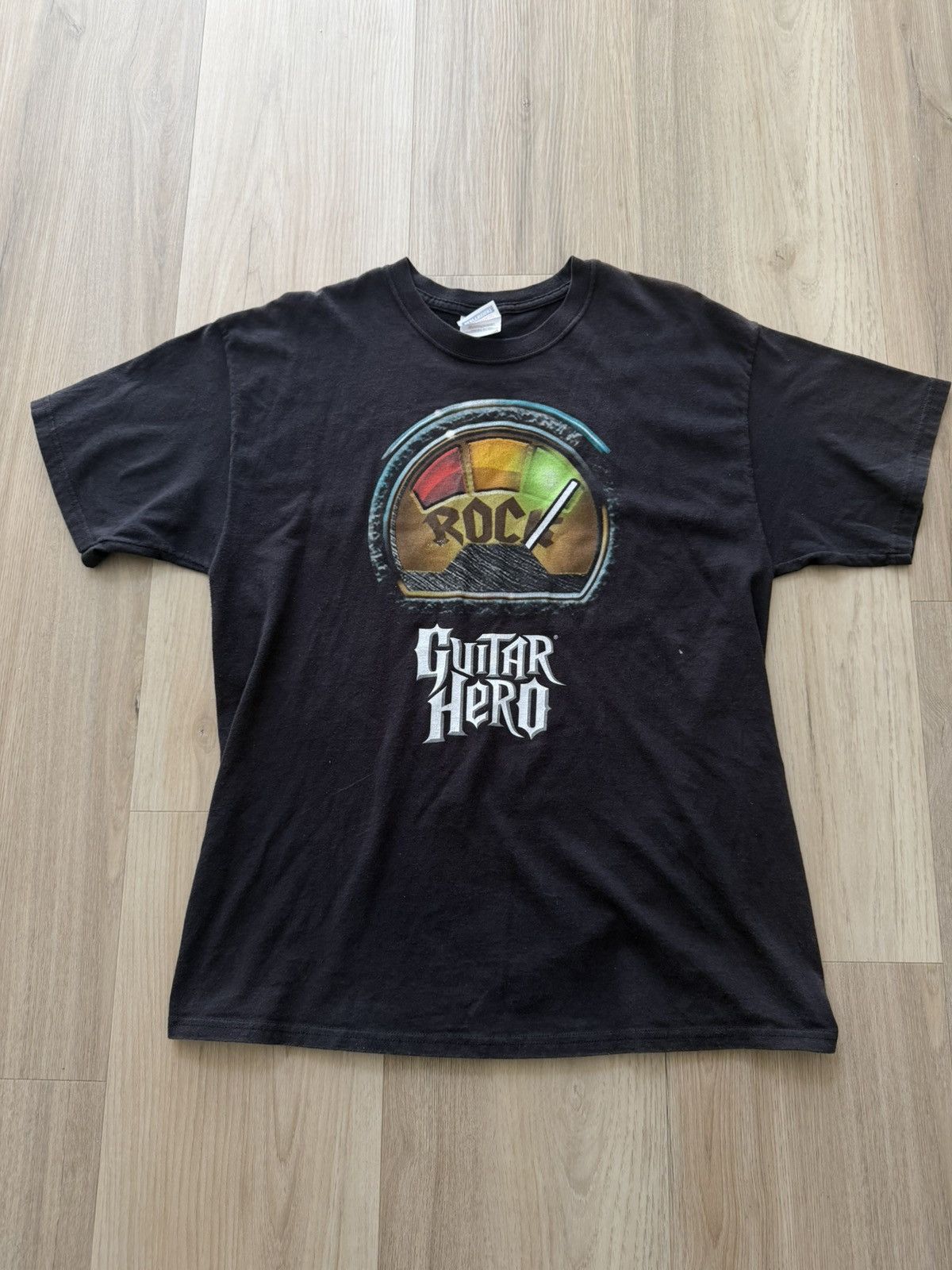 Other Vintage Guitar Hero Tee Size US L / EU 52-54 / 3 - 1 Thumbnail