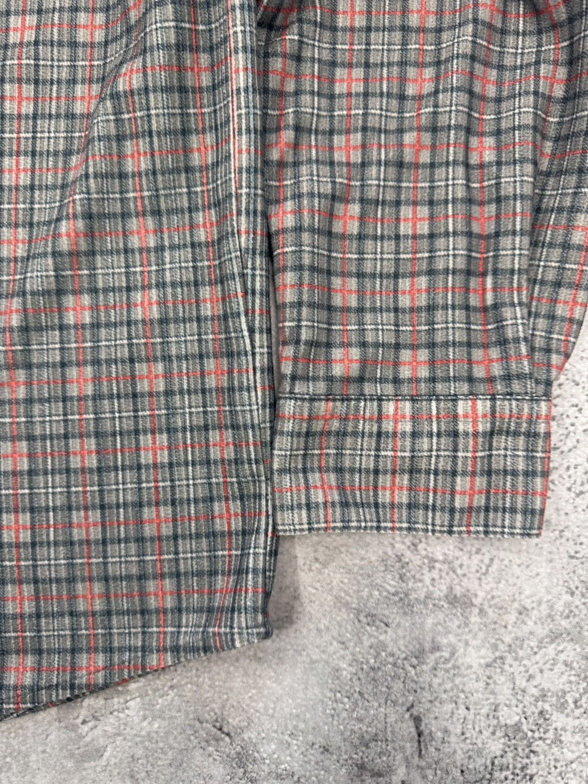 Mammut Mammut Men Shirt Grey Red Check Size L Size US L / EU 52-54 / 3 - 7 Thumbnail
