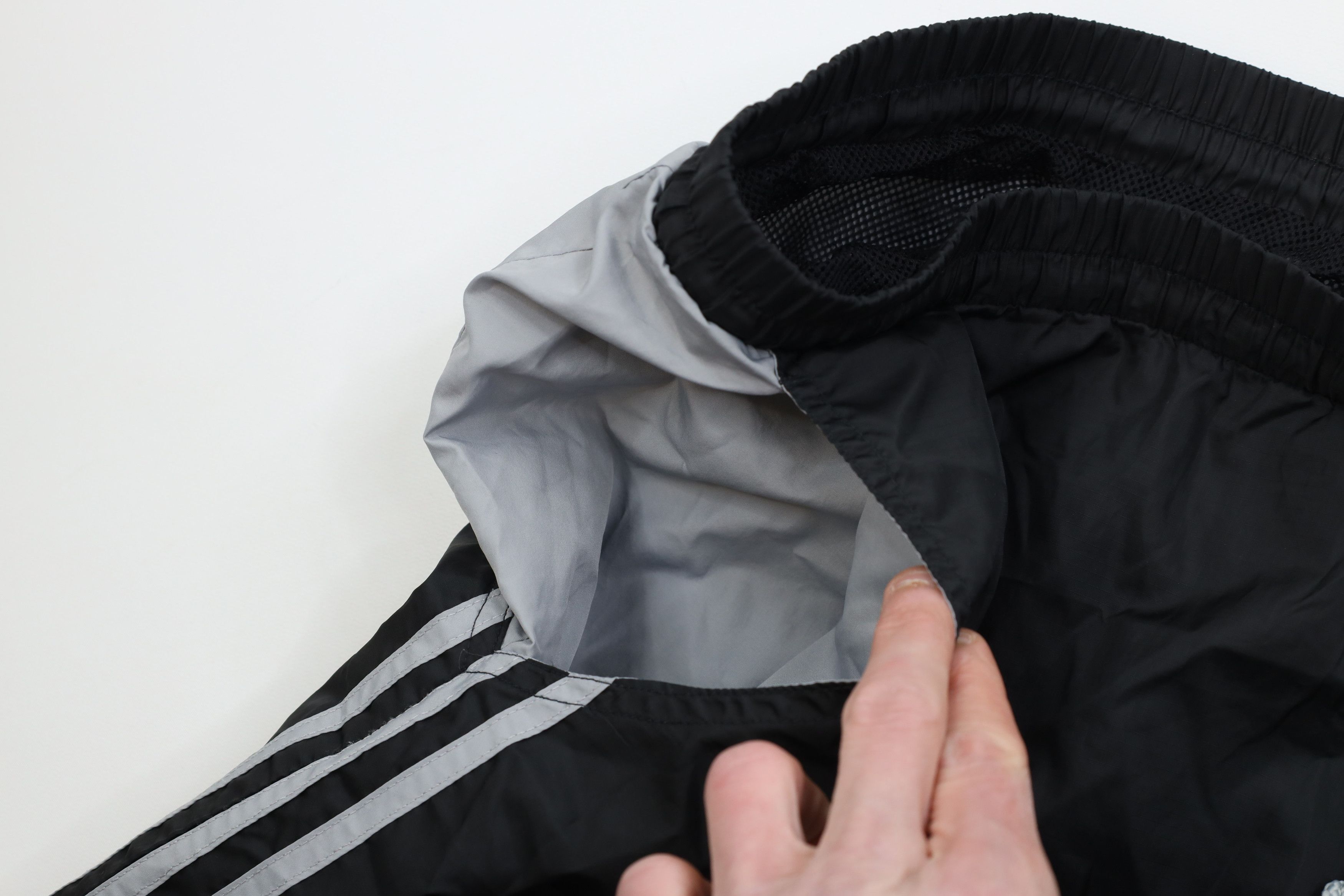 Adidas Vintage 90s Adidas Lined Running Jogging Soccer Shorts Black Size US 38 / EU 54 - 5 Thumbnail