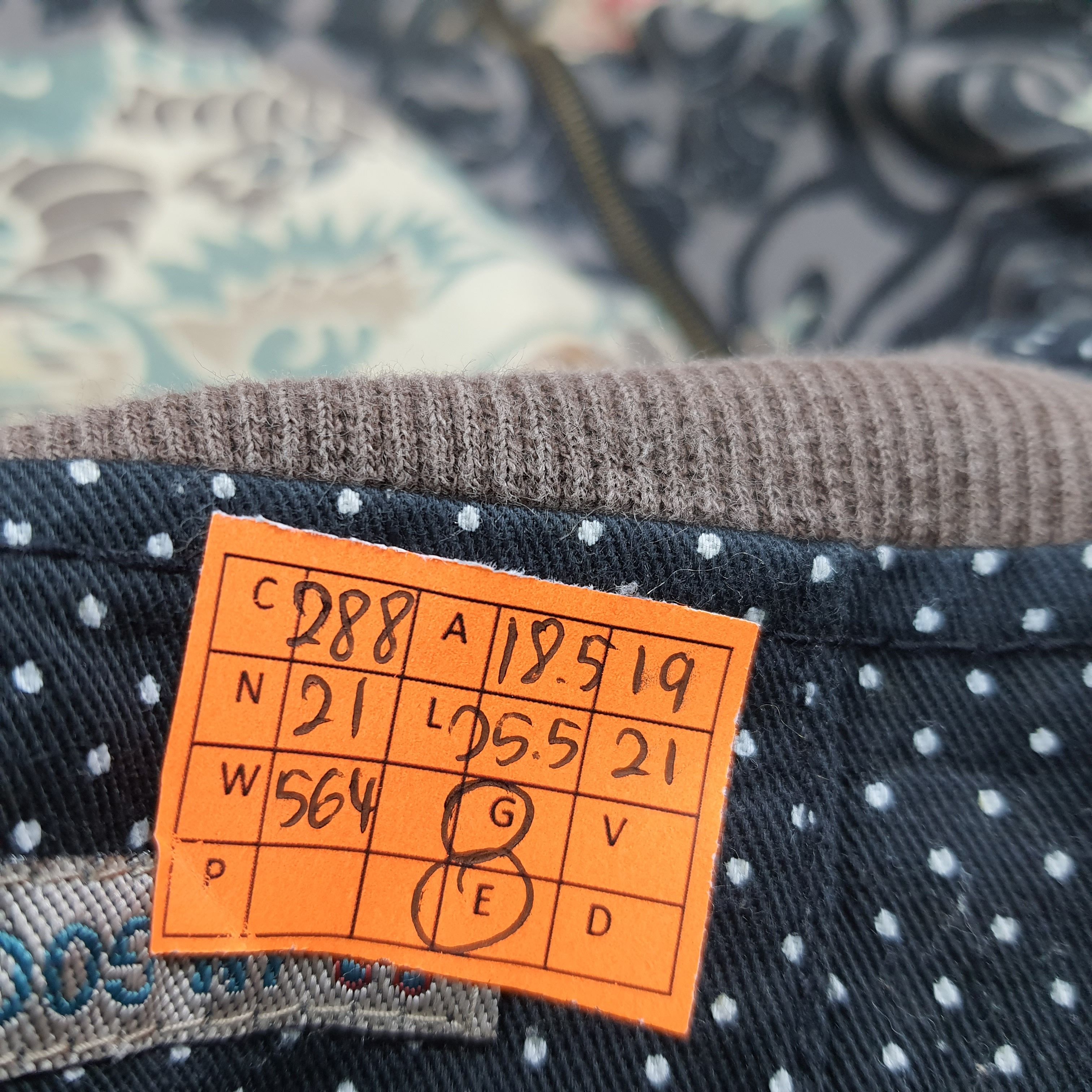 Japanese Brand Vintage In Good Light Japan Dragon Reversible Jacket C288N21 Size US XS / EU 42 / 0 - 10 Thumbnail