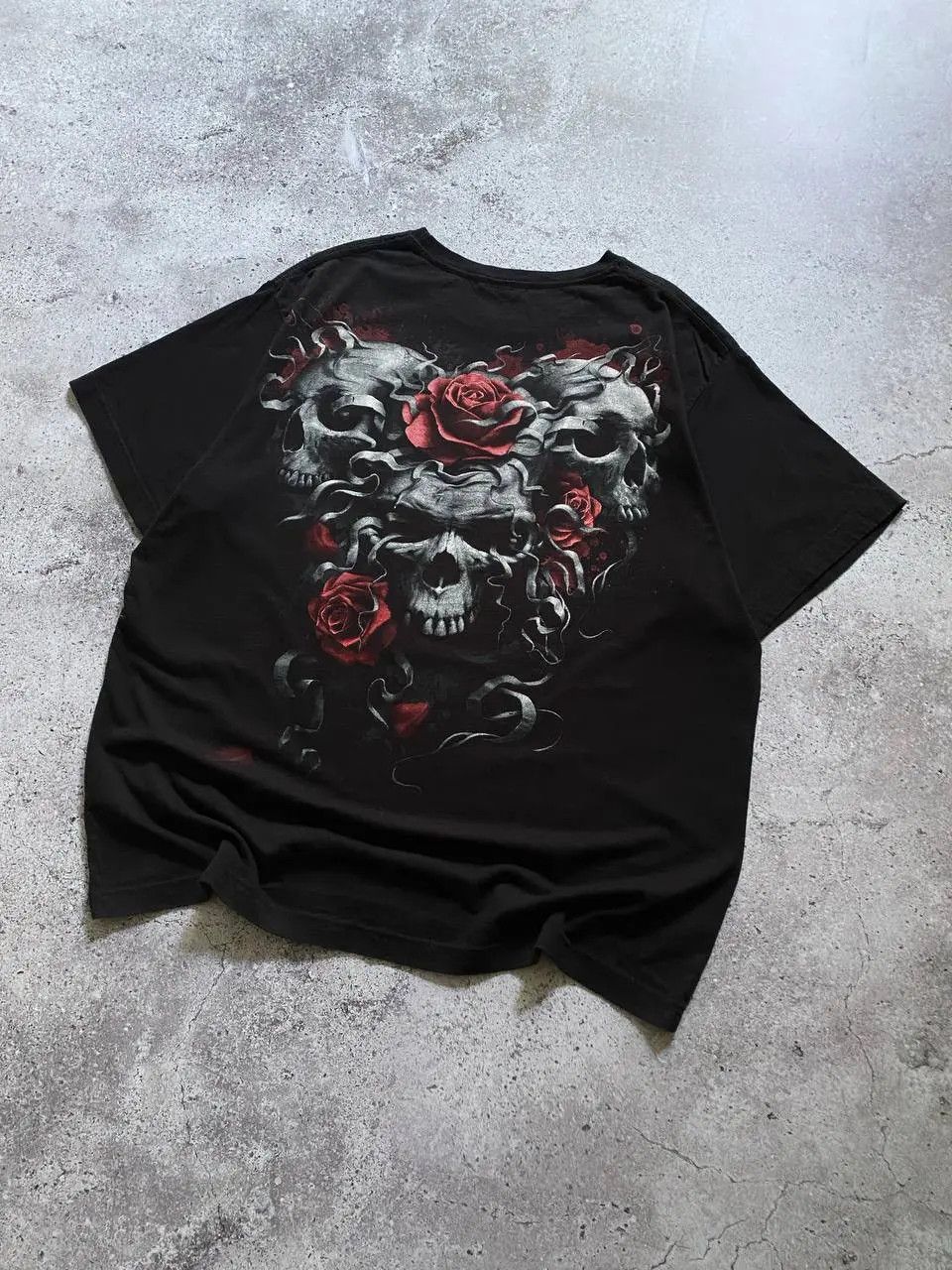 Other VINTAGE SPIRAL OVER PRINT SKULL LOGO T SHIRT Size US XL / EU 56 / 4 - 4 Thumbnail