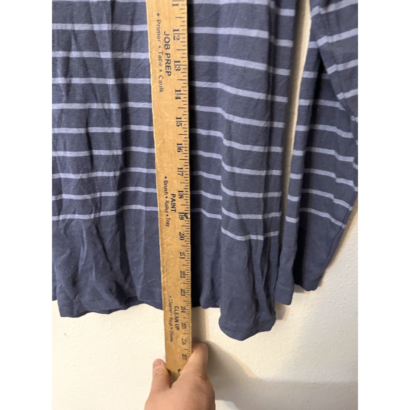 Vineyard Vines Vineyard Vines Sweatshirt Womens Large Blue Striped Long Sleeve Pullover Knit Logo Embroidered Modern Beach Nautical Preppy Size L / US 10 / IT 46 - 4 Thumbnail