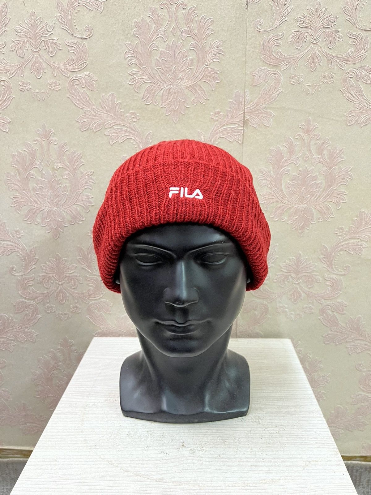 Fila Vintage Fila Beanie Hat Size ONE SIZE - 2 Thumbnail