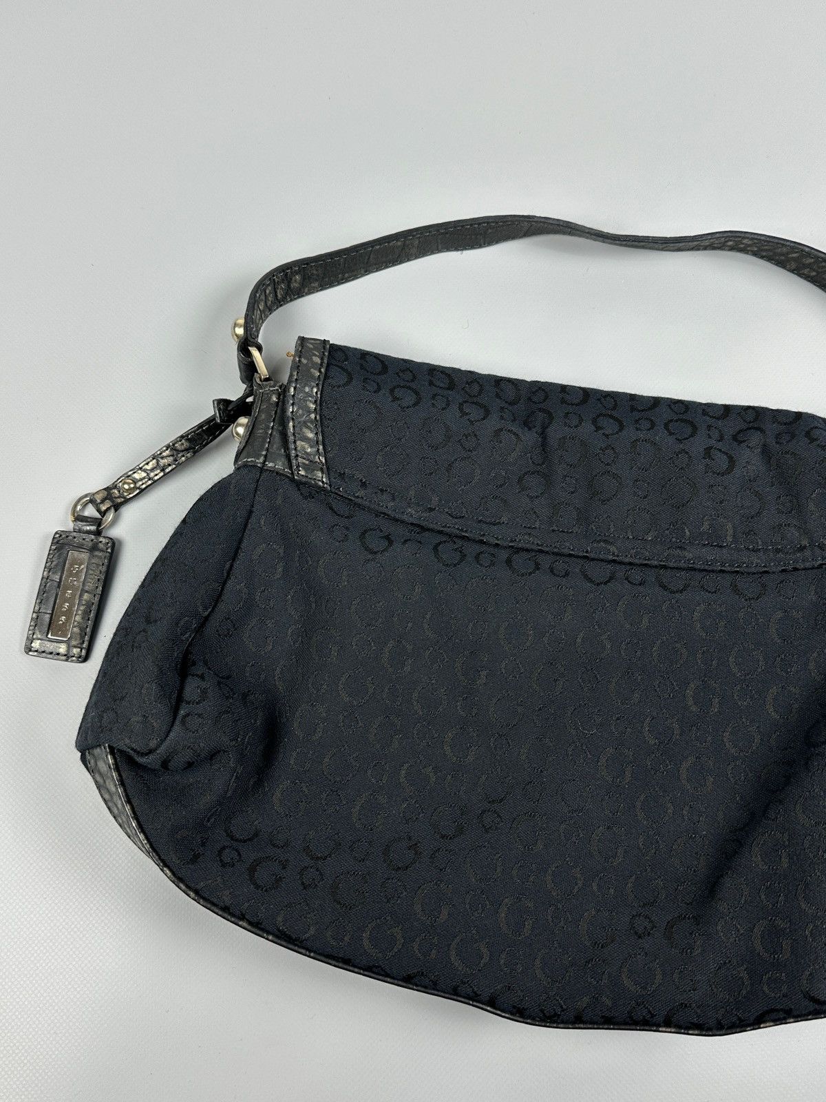 Guess Vintage Guess Y2K Monogram Leopard Print Shoulder Hobo Bag Size ONE SIZE - 14 Thumbnail