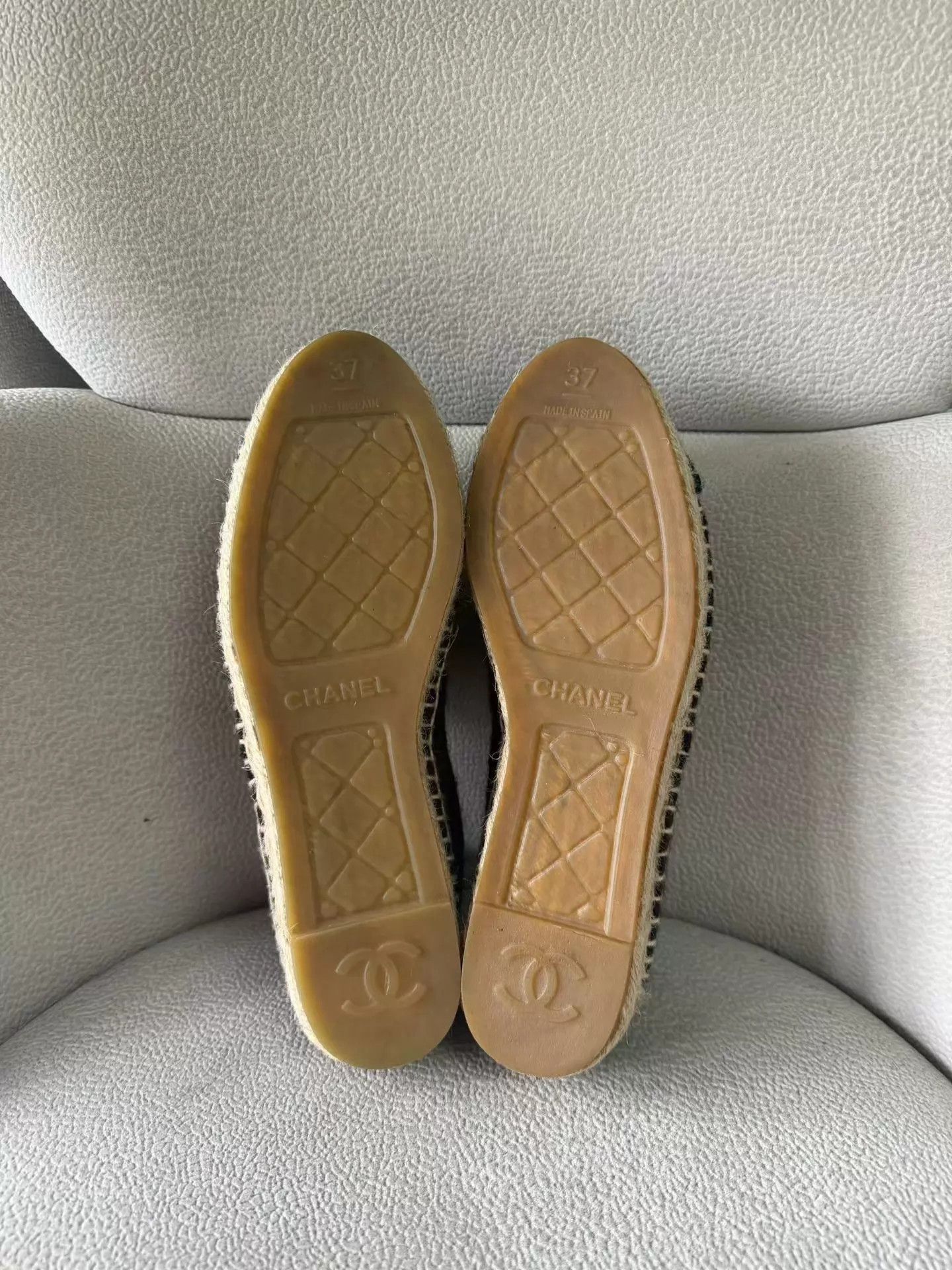Chanel CHANEL Plush Paneled Fisherman Shoes Like New 37 Size US 6.5 / IT 36.5 - 6 Thumbnail