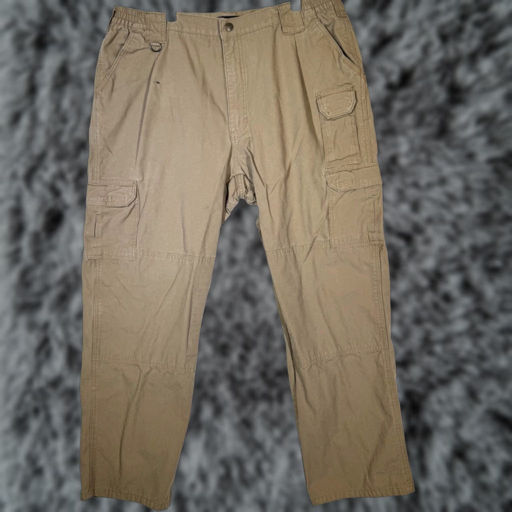 Vintage 5.11 Tactical Cargo Pants Men 40x32 Beige 100% Cotton Workwear Utility Pants Mens Big Pockets Cargo Size US 40 / EU 56 - 1 Thumbnail