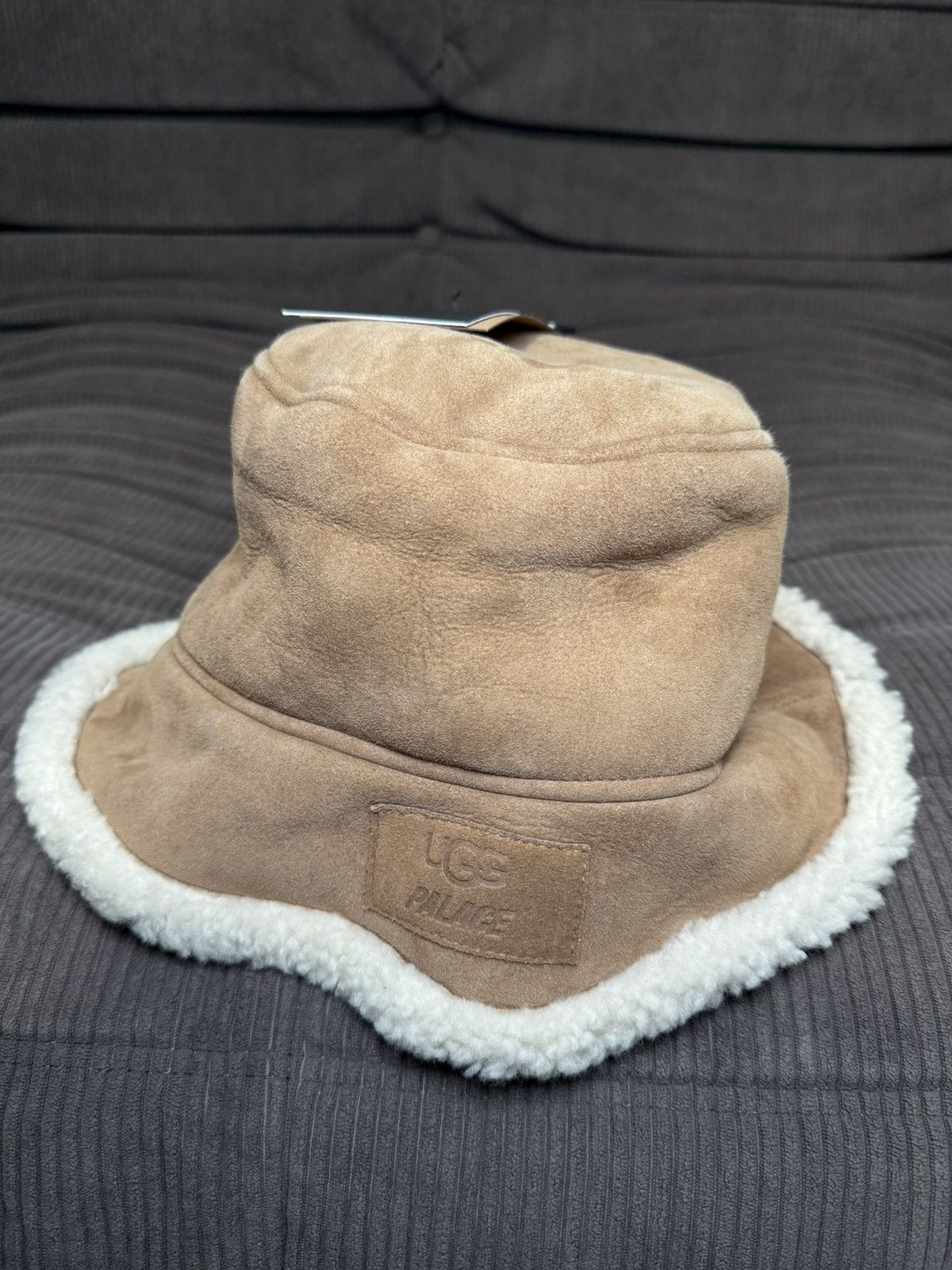 Palace × Ugg Ugg x Palace Shearling Bucket Hat Size ONE SIZE - 2 Thumbnail