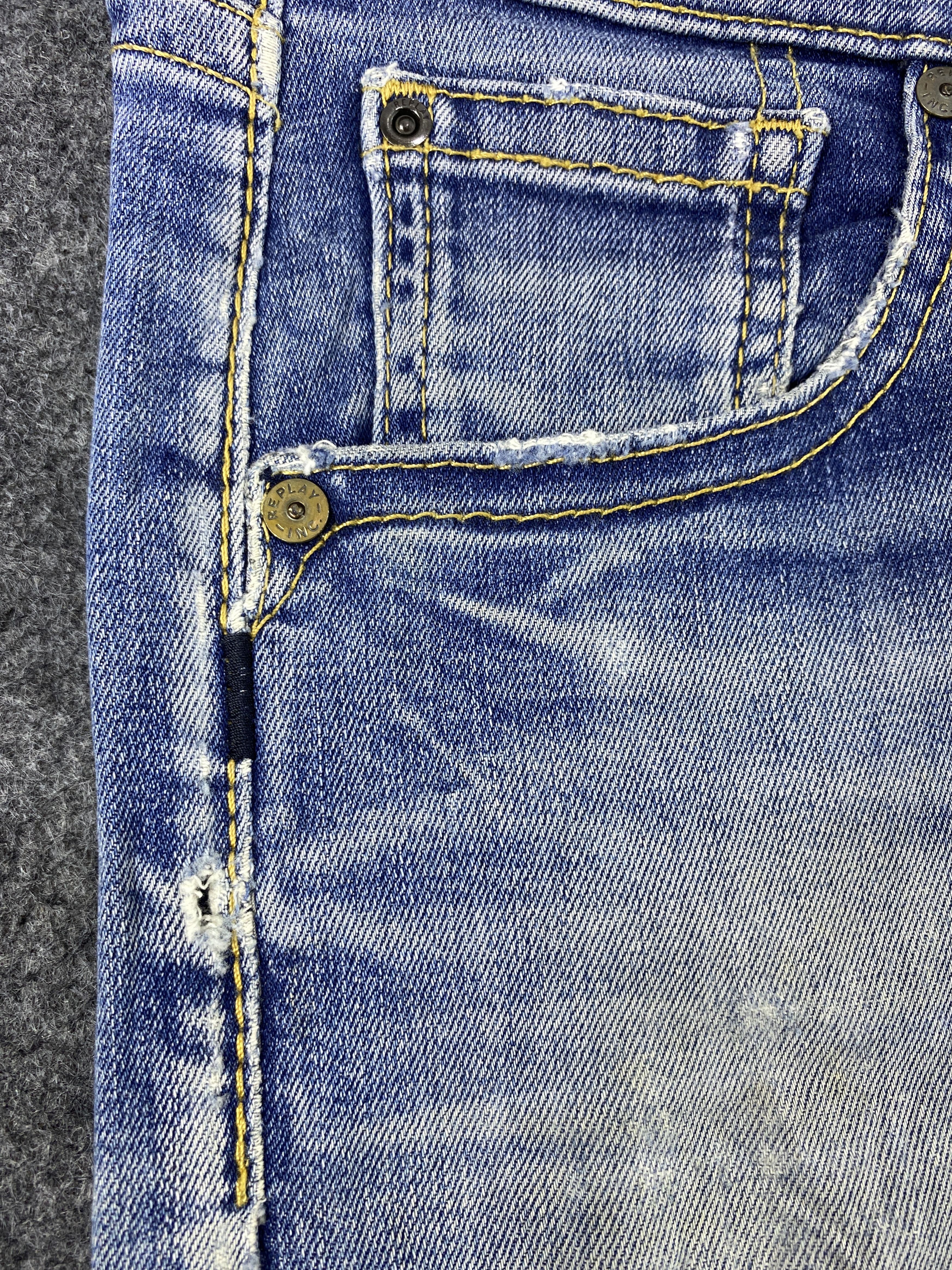 Jean Vintage Replay Distressed Blue Wash Denim- J1128 Size US 31 - 10 Thumbnail
