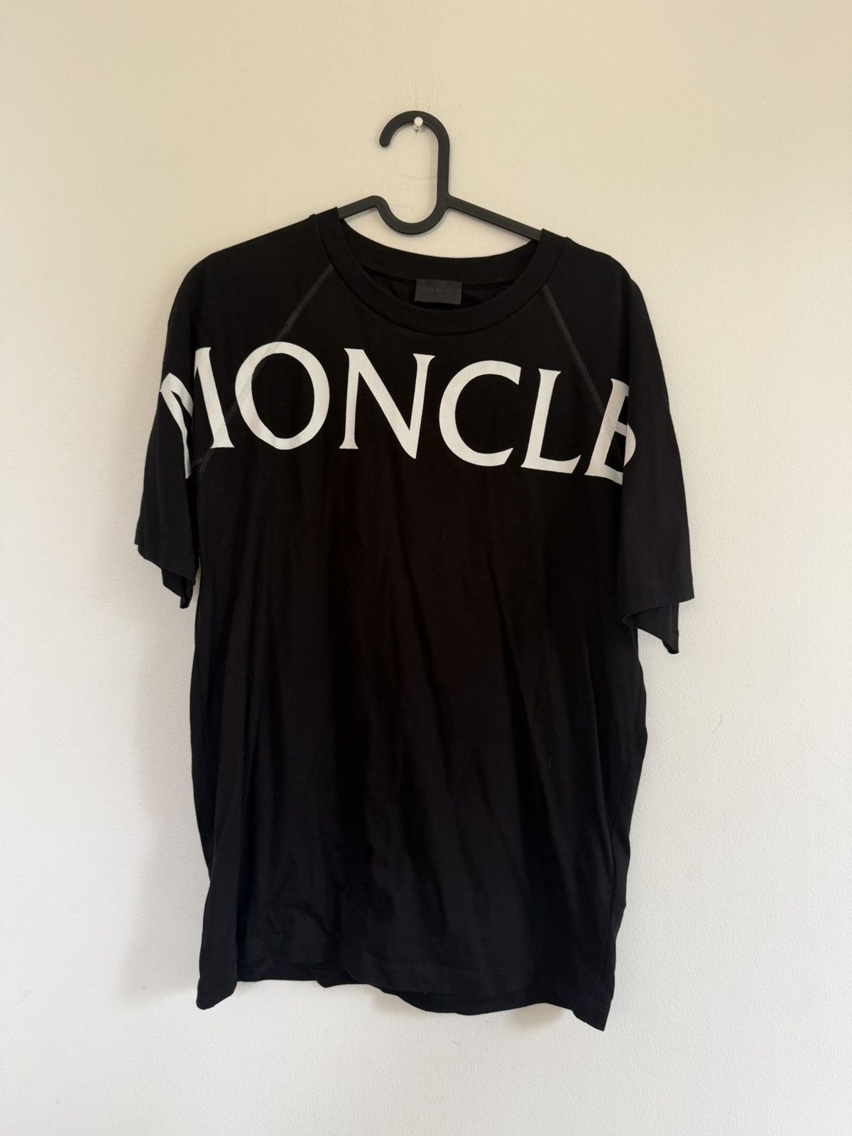 Moncler Moncler Front Logo TEE Size US S / EU 44-46 / 1 - 3 Thumbnail