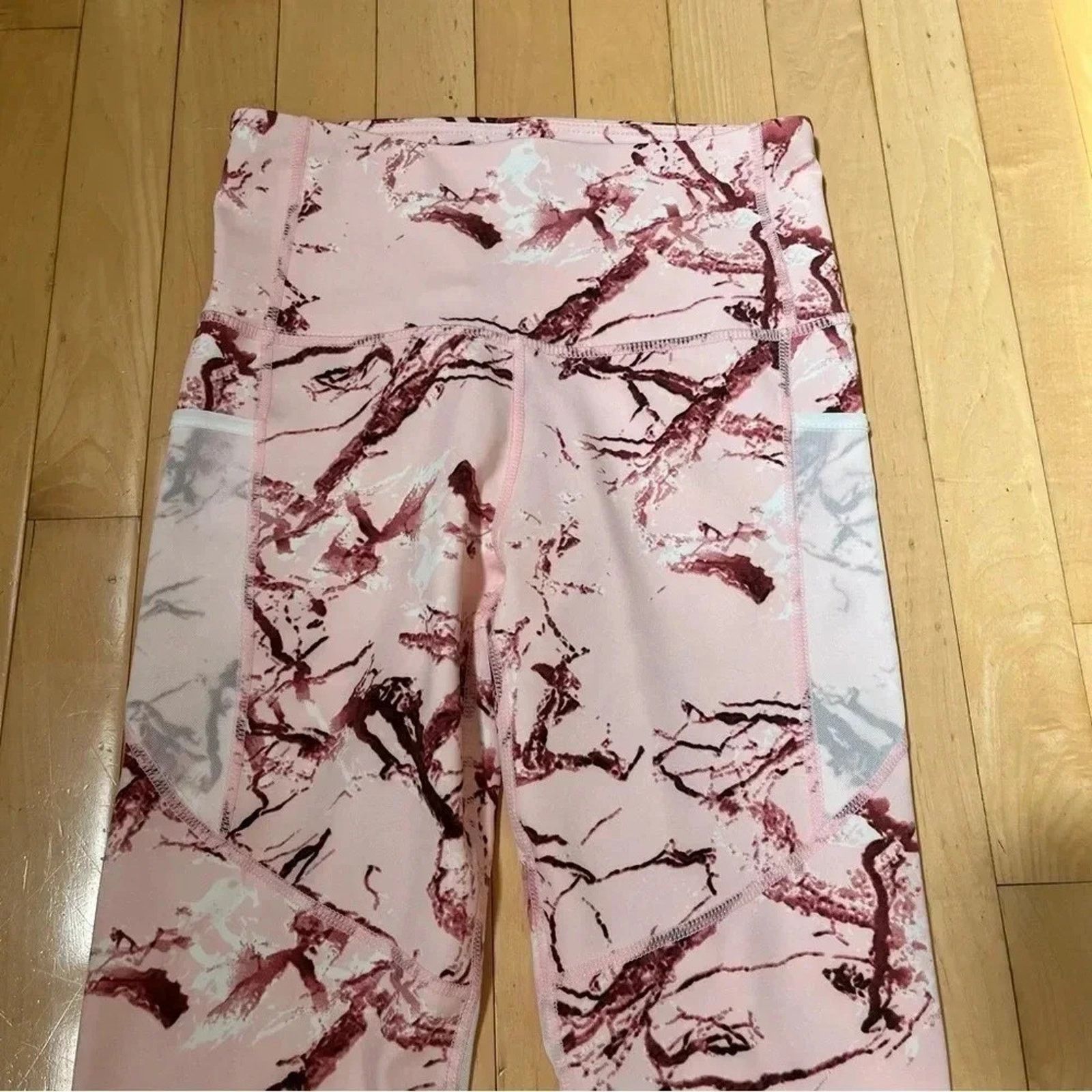 Other BSP Better Sports Performance Pink Camouflage Leggings sz M Size 28" / US 6 / IT 42 - 2 Thumbnail