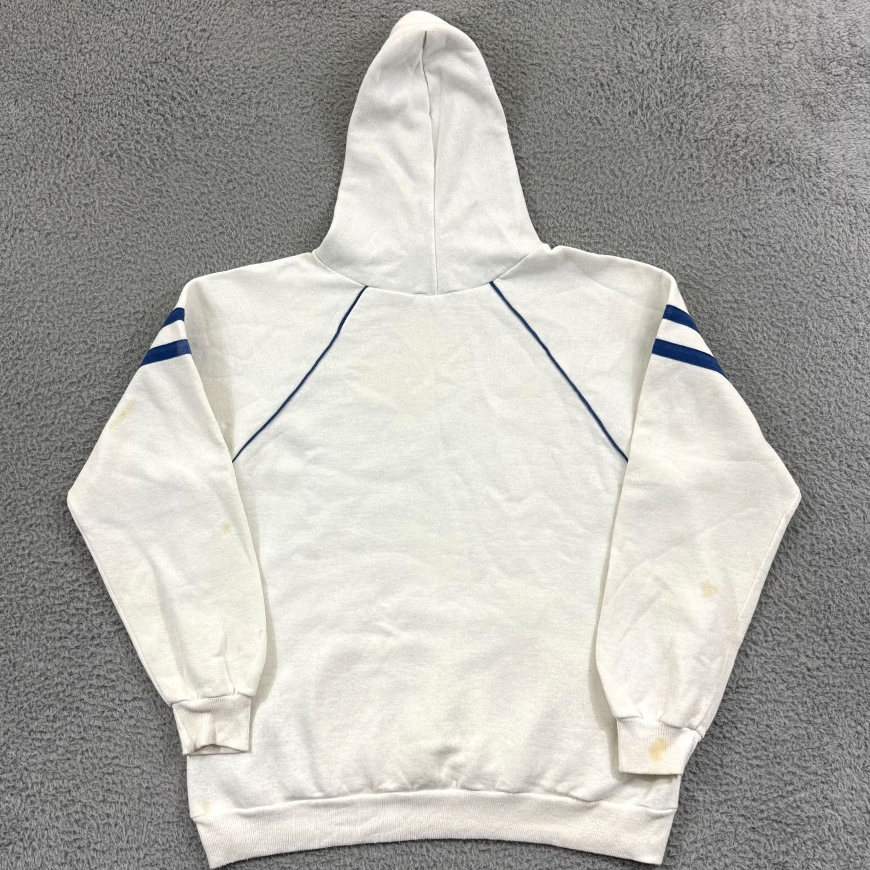 Disney VINTAGE Disney Mickey Mouse Sweatshirt Hooded Logo 80s Disney World Sweatshirt Mens M White Size US M / EU 48-50 / 2 - 7 Thumbnail