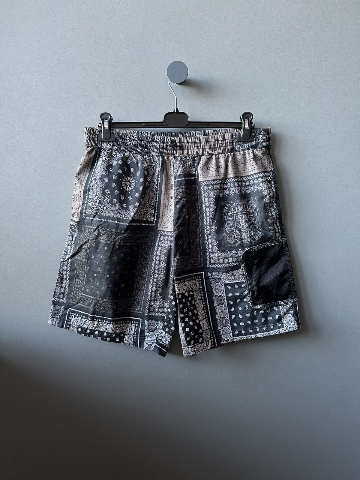 Levi's Levis Bandana Shorts Size 33-38 Size US 36 / EU 52 - 1 Thumbnail