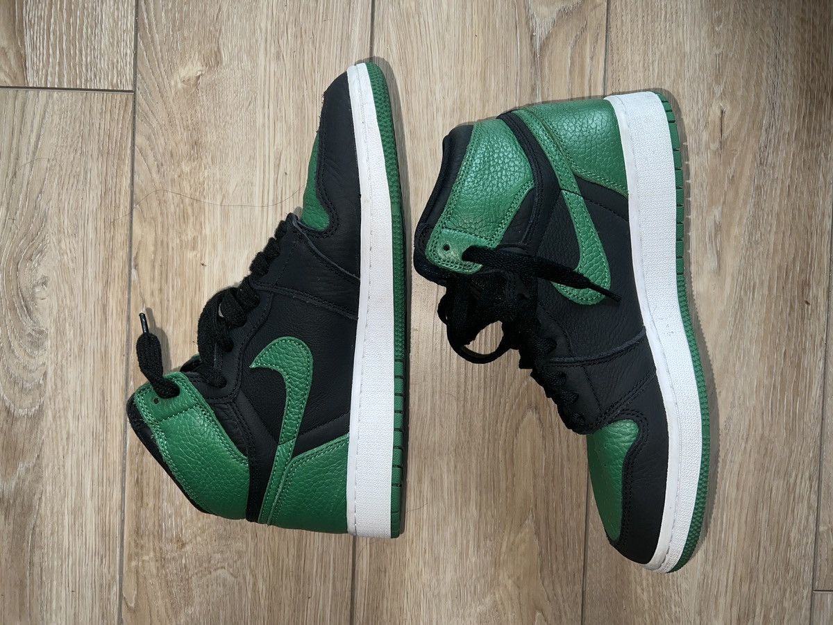 Jordan Brand Pine Green 1 Hi Size US 6.5 / EU 39-40 - 2 Thumbnail