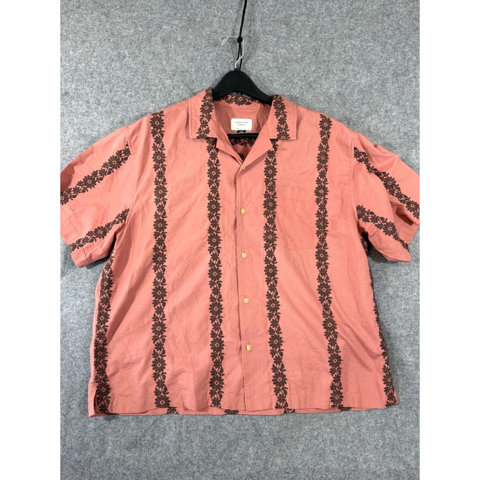 American Eagle Outfitters American Eagle Shirt Mens L Pink Floral Embroidered Button-Up Short Sleeve Relaxed Fit Size US L / EU 52-54 / 3 - 3 Thumbnail