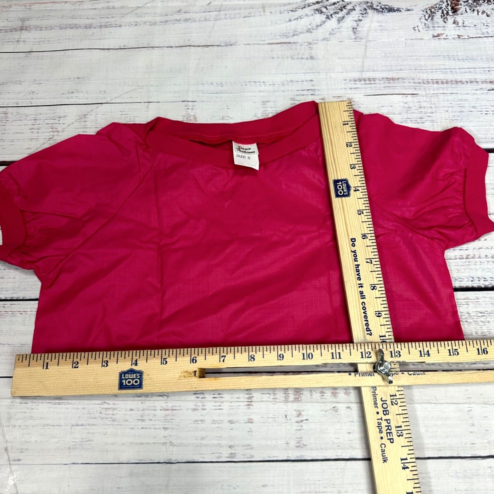 DANCER Dance Fashions Girls Cropped Dance Top Sz S Pink Nylon Short Sleeve Pullover Size US S / EU 44-46 / 1 - 2 Thumbnail