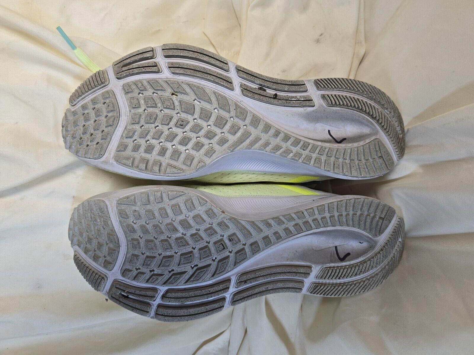 Nike Nike Womens Air Zoom Pegasus 38 Fast Pack Shoes Volt SZ 9 Size US 9 / IT 39 - 6 Thumbnail