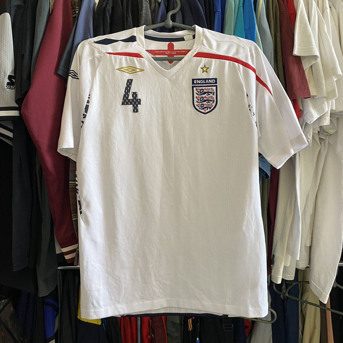 Umbro Vintage Umbro Fc England 🏴󠁧󠁢󠁥󠁮󠁧󠁿 Gerrard Player national team Size US S / EU 44-46 / 1 - 1 Thumbnail