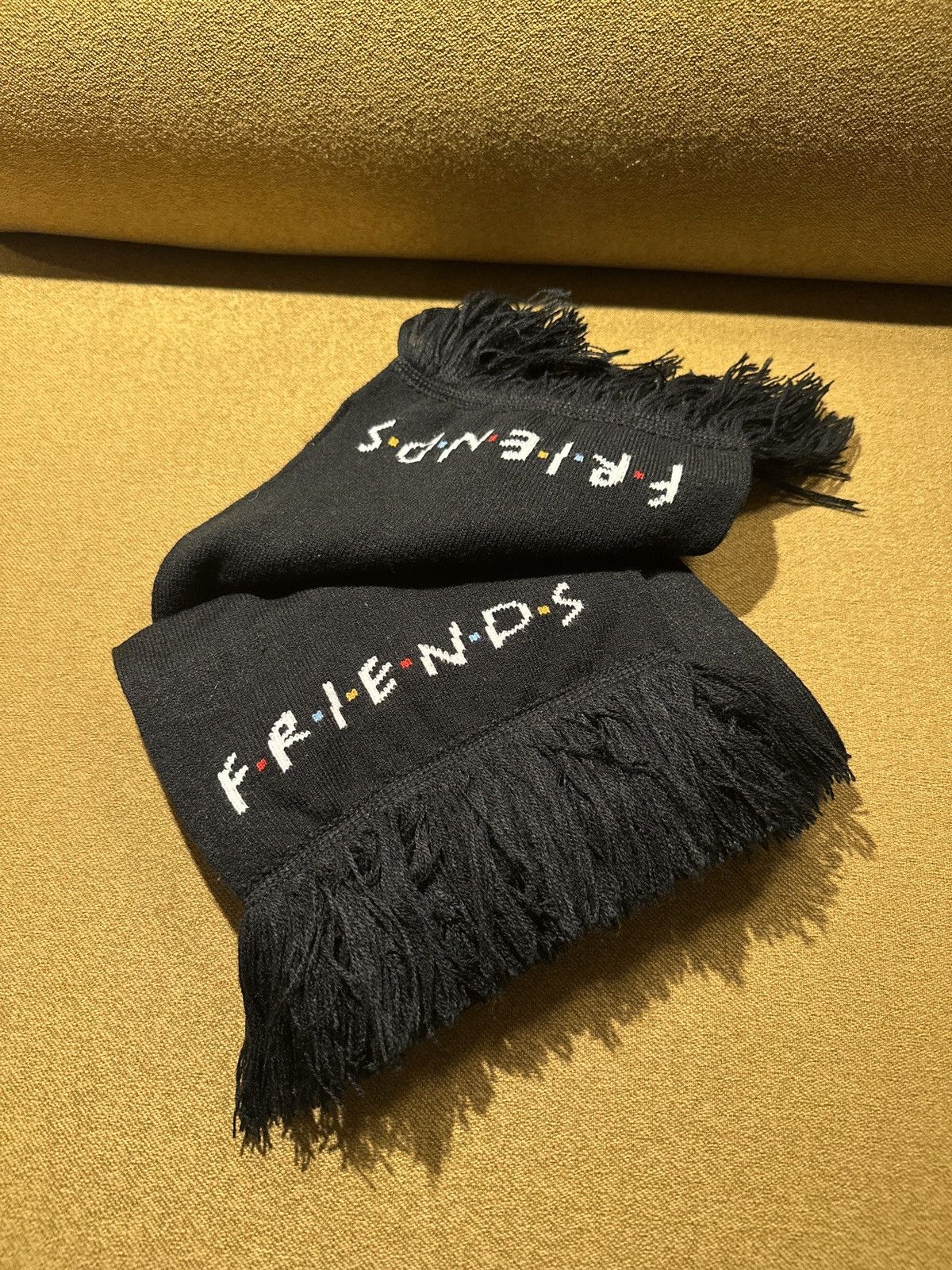 Vintage × Warner Bros Friends Scarf official vintage Size ONE SIZE - 3 Thumbnail