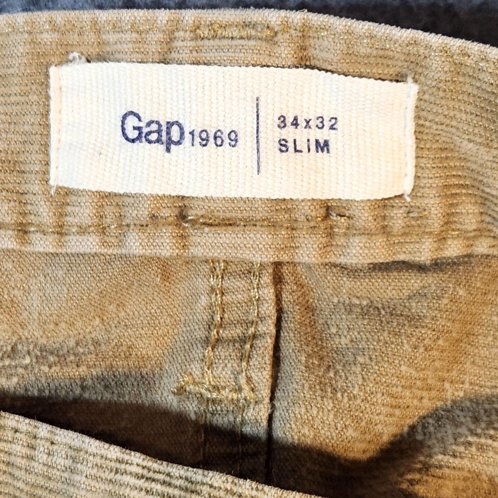 Gap VINTAGE Gap 1969 Pants Mens 34x32 Corduroy Slim Distressed Casual Beige Tan - 34x32 Mens Gap 1969 Pants Corduroy Slim Fit Casual Distressed Size US 34 / EU 50 - 2 Thumbnail
