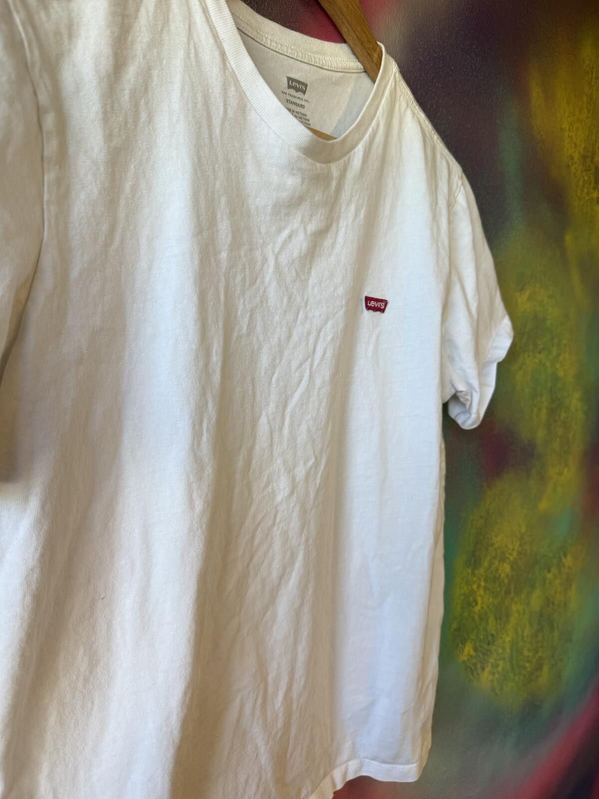 Other Levi’s white red tab standard fit t shirt - size M Size US M / EU 48-50 / 2 - 4 Thumbnail
