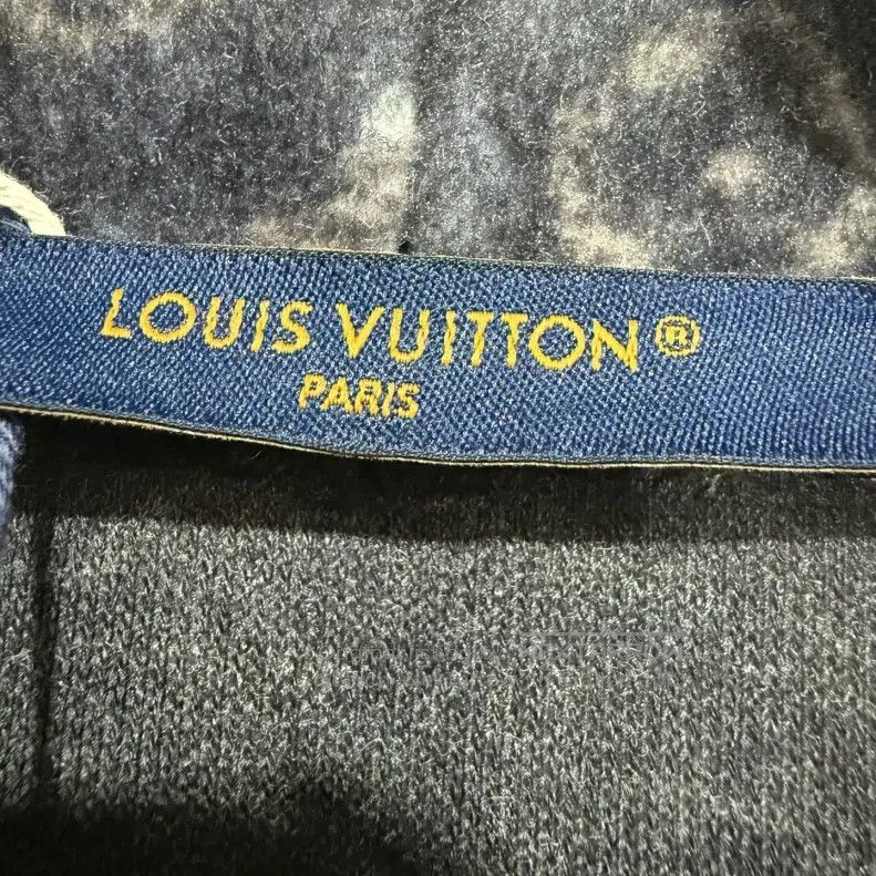 Louis Vuitton Louis Vuitton Brown checkerboard plaid wool hoodie Size US S / EU 44-46 / 1 - 3 Thumbnail
