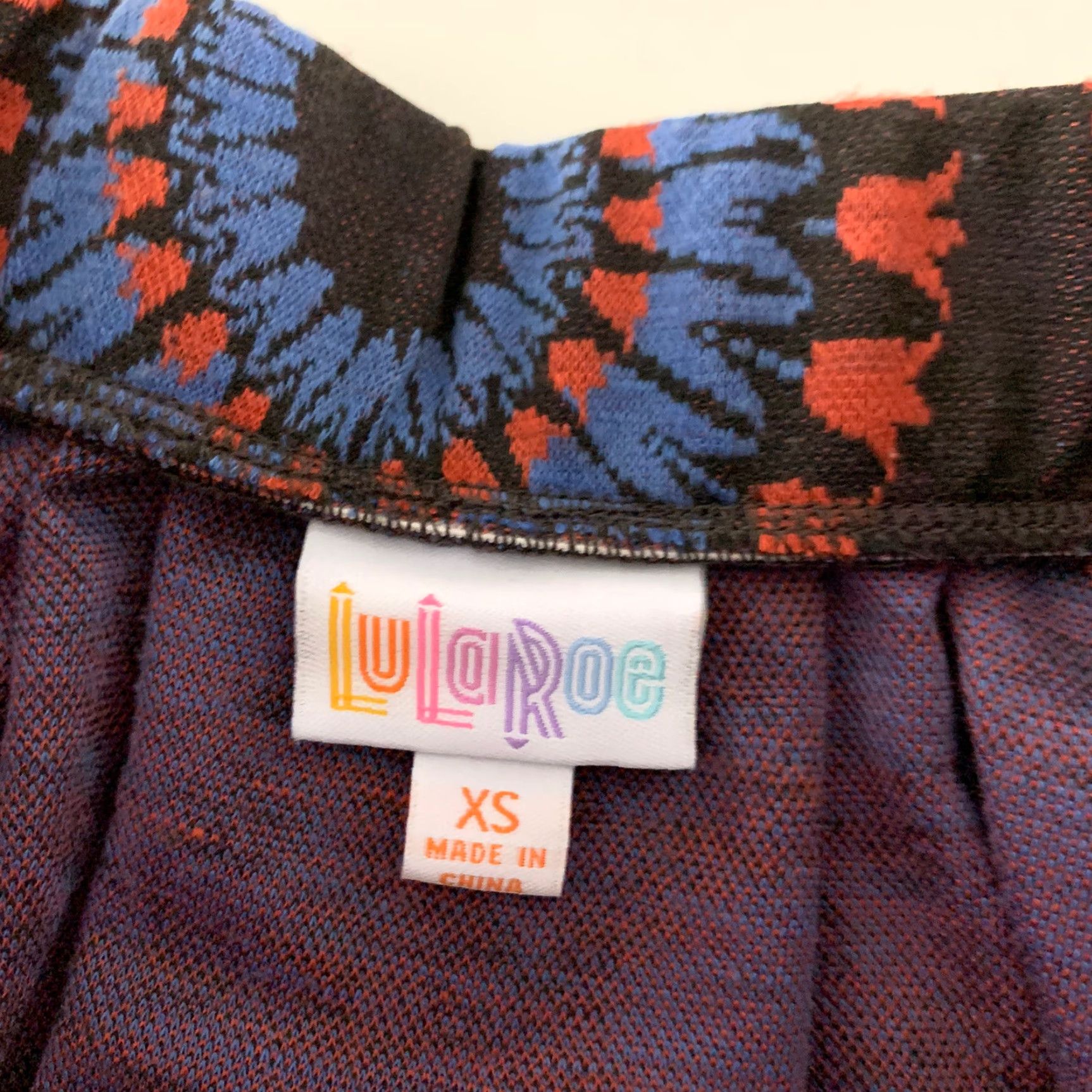 Vintage LuLaRoe Floral Print Short Pleated Skirt XS Women's Red Blue Plum Purple Skirt Cute Floral Pleated Women XS LuLaRoe Size 26" / US 2 / IT 38 - 3 Thumbnail