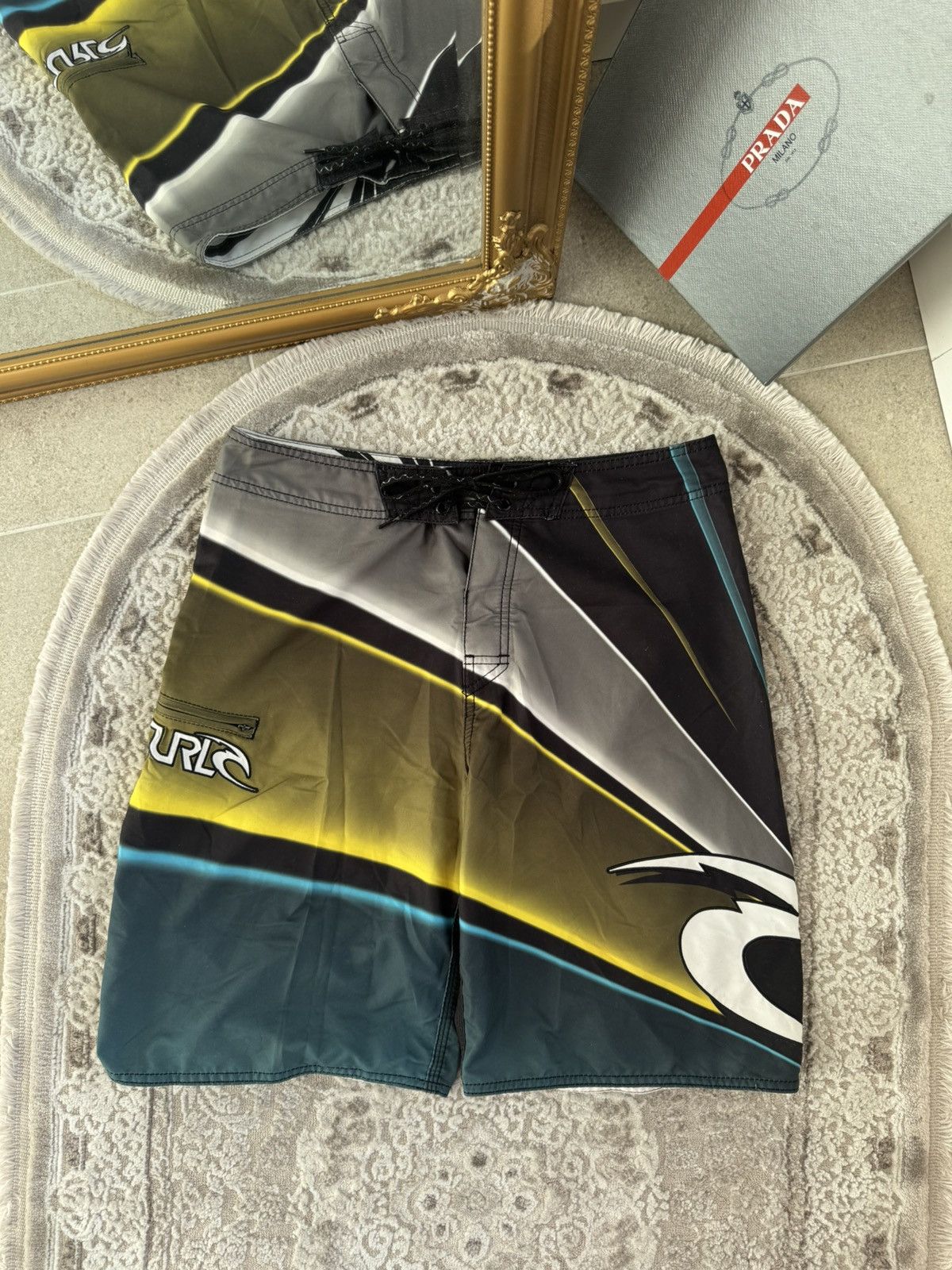 Rip Curl Rip Curl Shorts Surfing 90’s y2k sk8 32 size surfboard beach Size US 32 / EU 48 - 1 Thumbnail