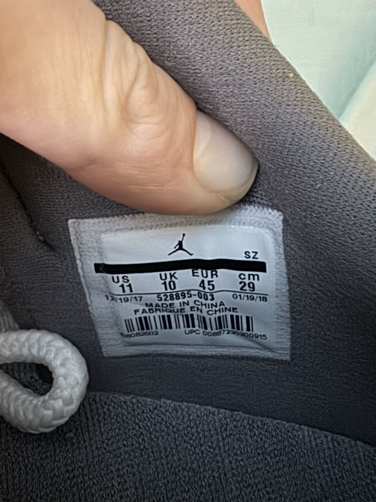 Jordan Brand Nike Air Jordan 11 Low Cool Grey 2018 Size US 11 / EU 44 - 8 Thumbnail