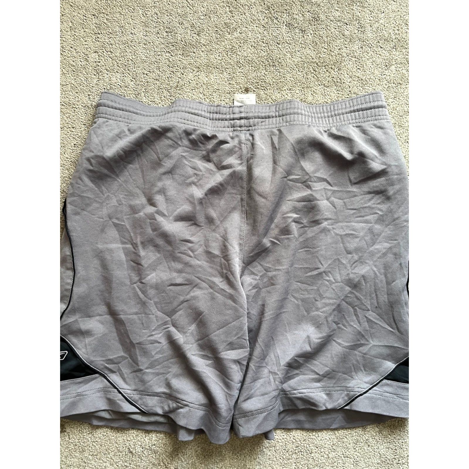 Reebok Reebok Shorts Men's M Gray Polyester Running Gym Athletic Y2K Size US 31 - 2 Thumbnail